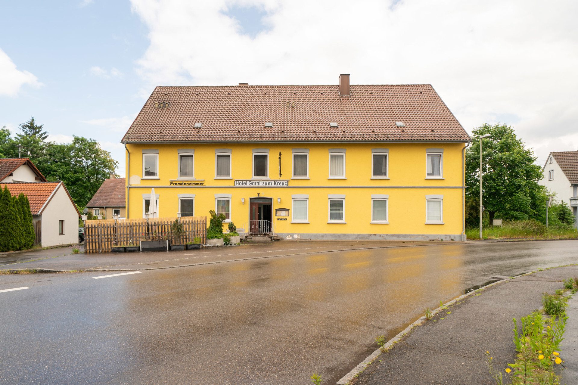 Immobilienangebot - Ulm / Donaustetten - Alle - Investoren aufgepasst ! Vielseitig nutzbares Objekt für Visionäre