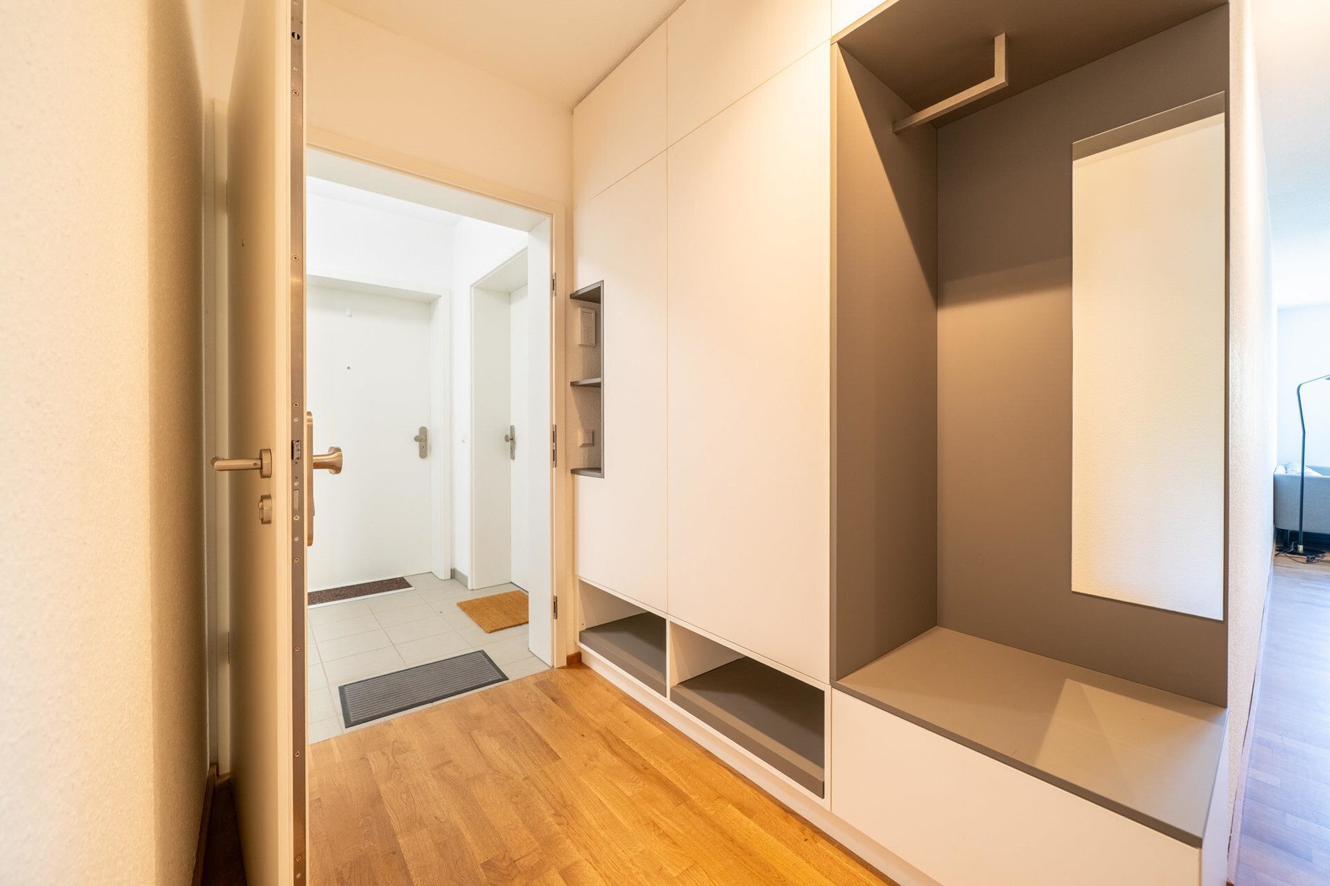Immobilienangebot - Blaustein - Alle - -Terrassentraum- moderne 2,5-Zi.-Wohnung 
mit hochwertiger Ausstattung