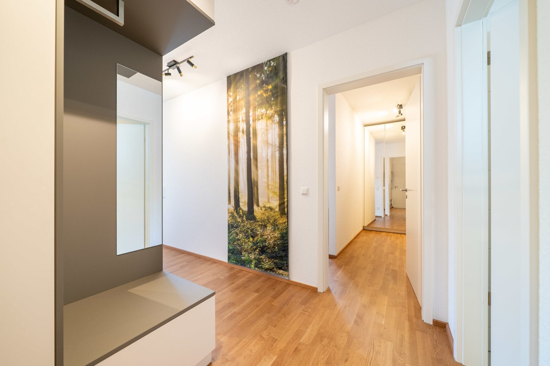 Immobilienangebot - Blaustein - Alle - -Terrassentraum- moderne 2,5-Zi.-Wohnung 
mit hochwertiger Ausstattung