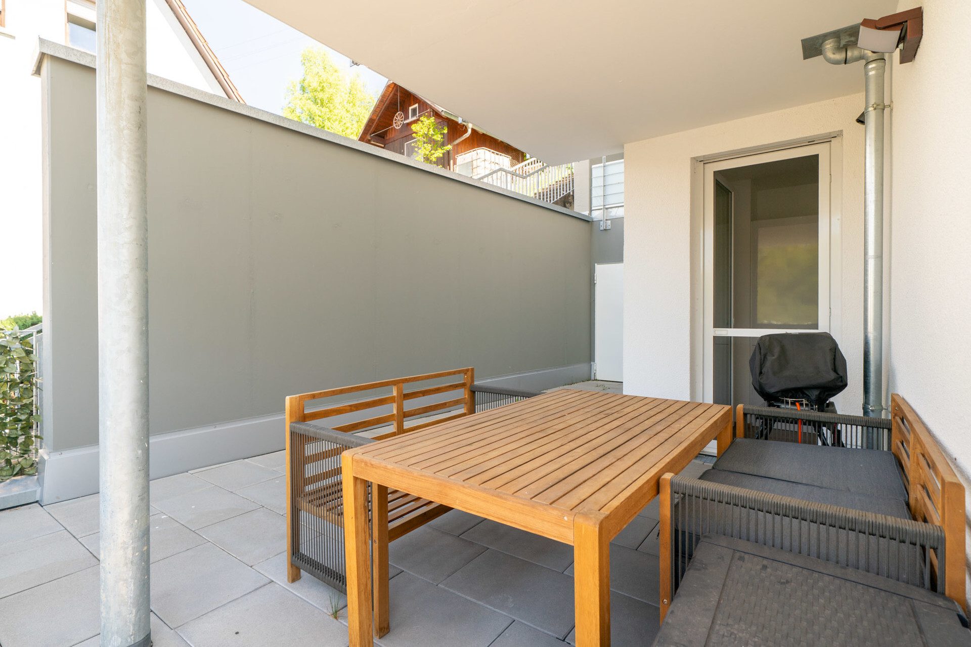 Immobilienangebot - Blaustein - Alle - -Terrassentraum- moderne 2,5-Zi.-Wohnung 
mit hochwertiger Ausstattung