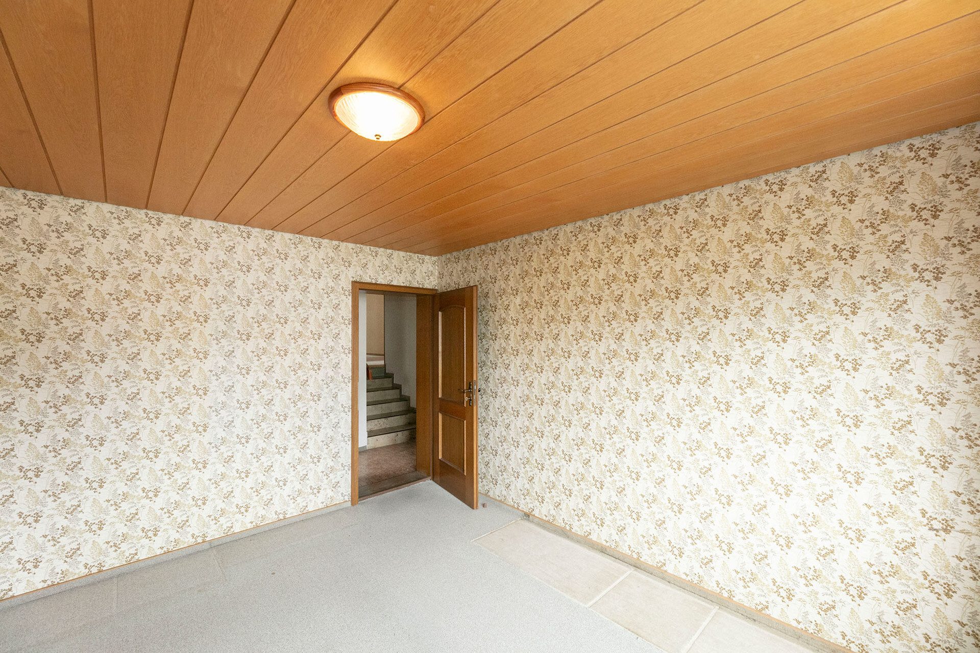 Immobilienangebot - Elchingen / Thalfingen - Alle - -Sonnentage im eigenen Garten- 
charmante 2,5-Zi.- Wohnung im Hochparterre