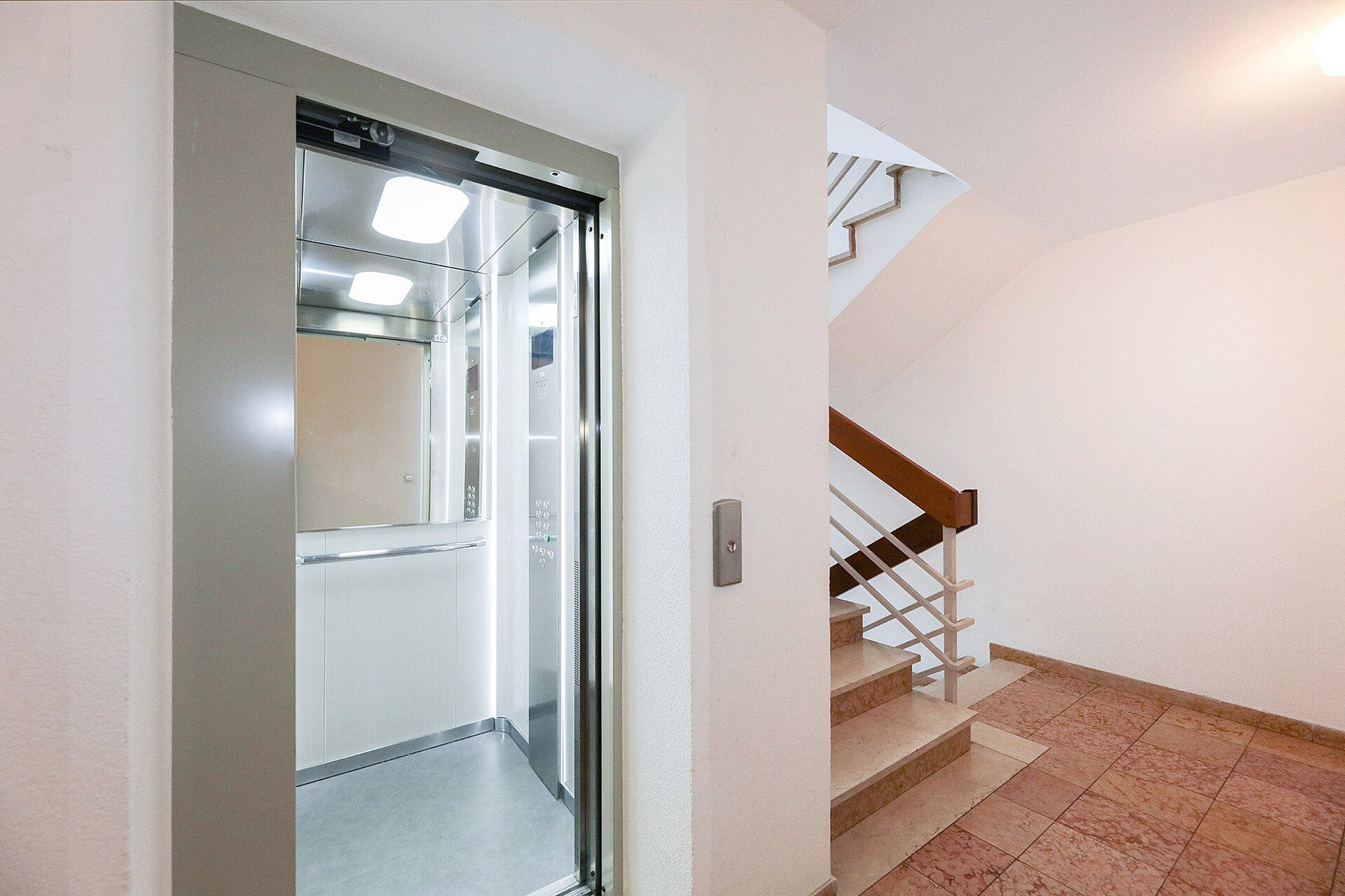 Immobilienangebot - Neu-Ulm - Alle - - Zentral in Neu-Ulm gelegen - 
1-Zimmer-Wohnung mit Balkon