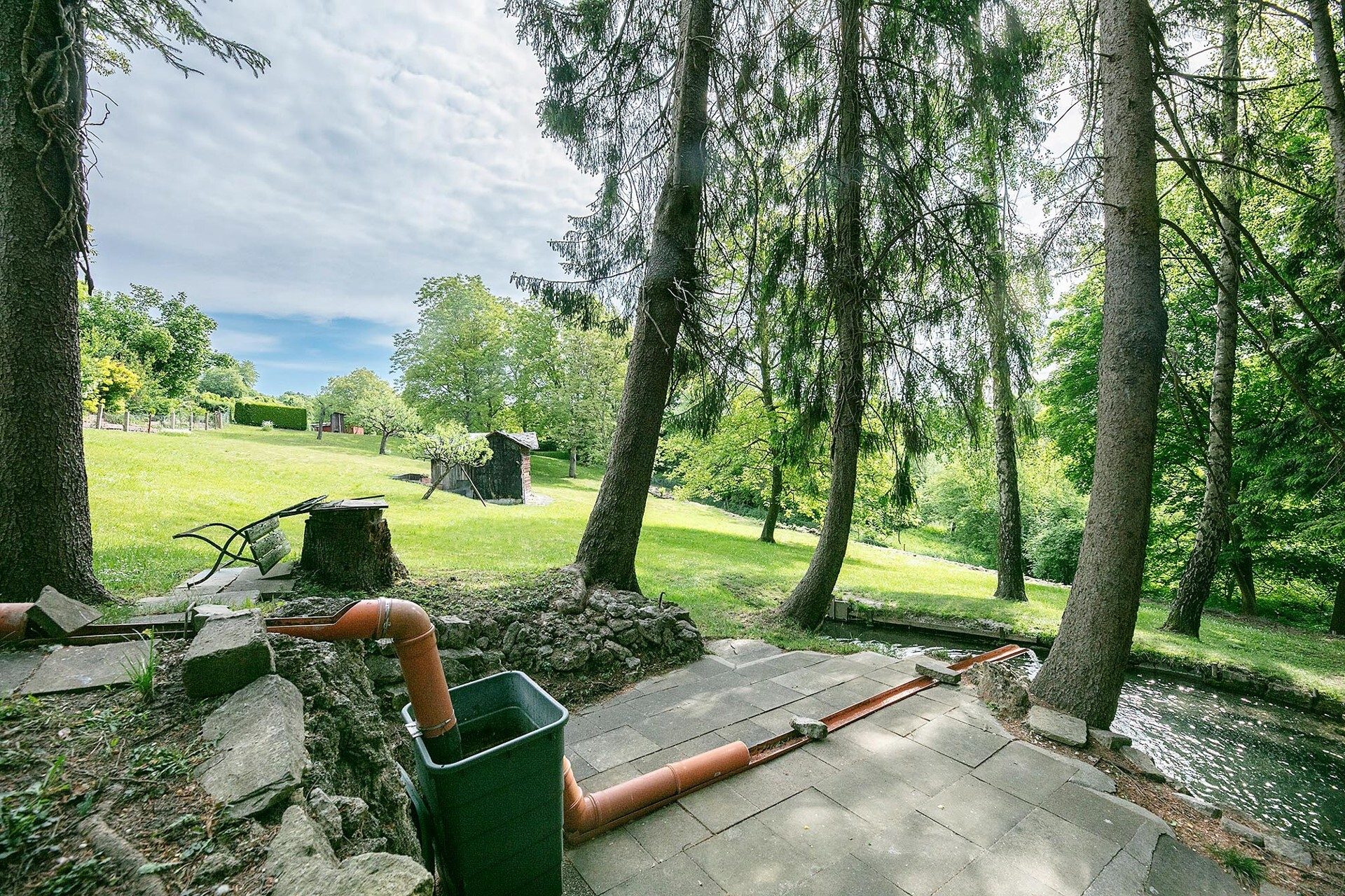 Immobilienangebot - Ulm - Alle - Freizeitgrundstück im Grünen mit idyllischem Bachlauf