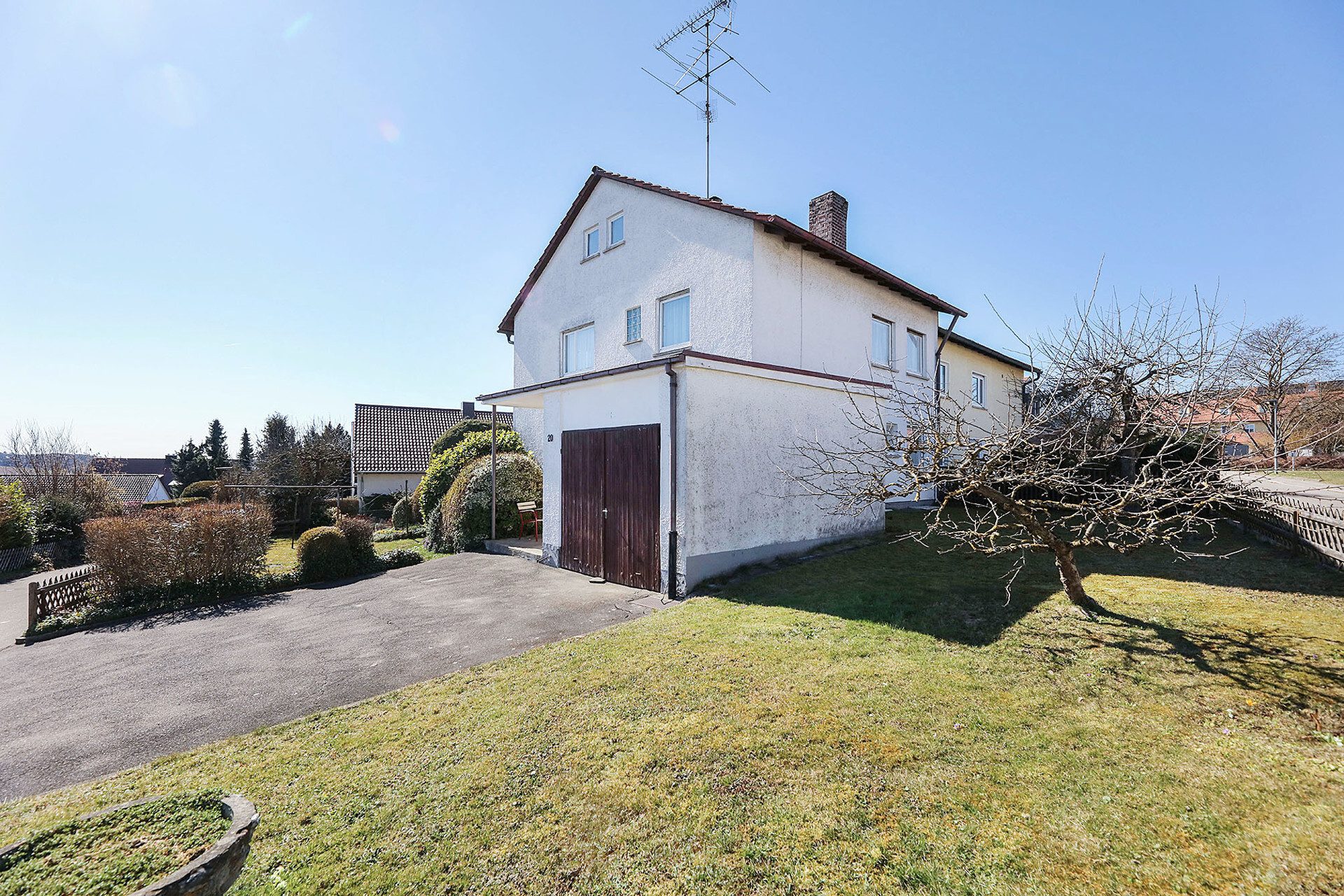 Immobilienangebot - Ulm/Lehr - Alle - Weitblick inklusive: 
DHH mit Gestaltungspotenzial