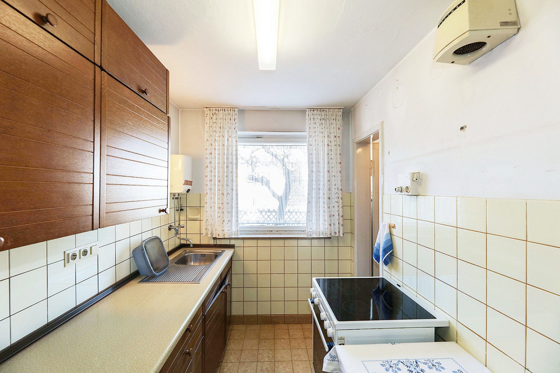 Immobilienangebot - Ulm/Lehr - Alle - Weitblick inklusive: 
DHH mit Gestaltungspotenzial