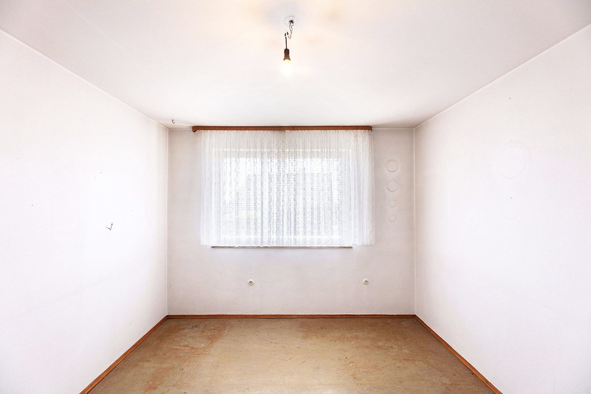 Immobilienangebot - Ulm/Lehr - Alle - Weitblick inklusive: 
DHH mit Gestaltungspotenzial