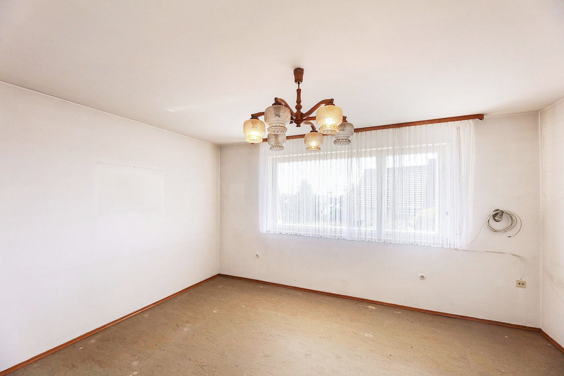 Immobilienangebot - Ulm/Lehr - Alle - Weitblick inklusive: 
DHH mit Gestaltungspotenzial