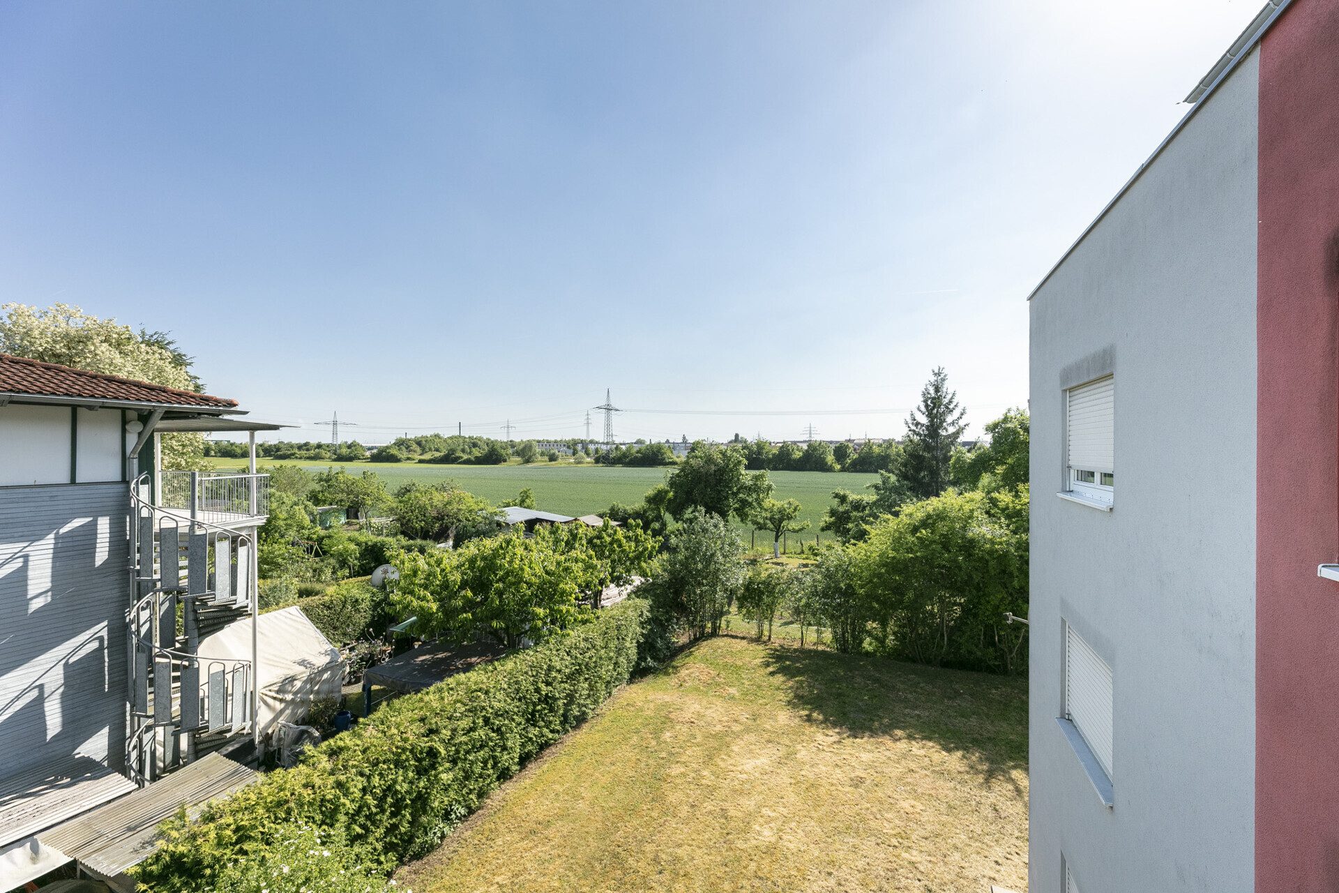 Immobilienangebot - Neu-Ulm - Alle - Wohnen mit Komfort: 2 Zimmer, Balkon und Tiefgaragenstellplatz
