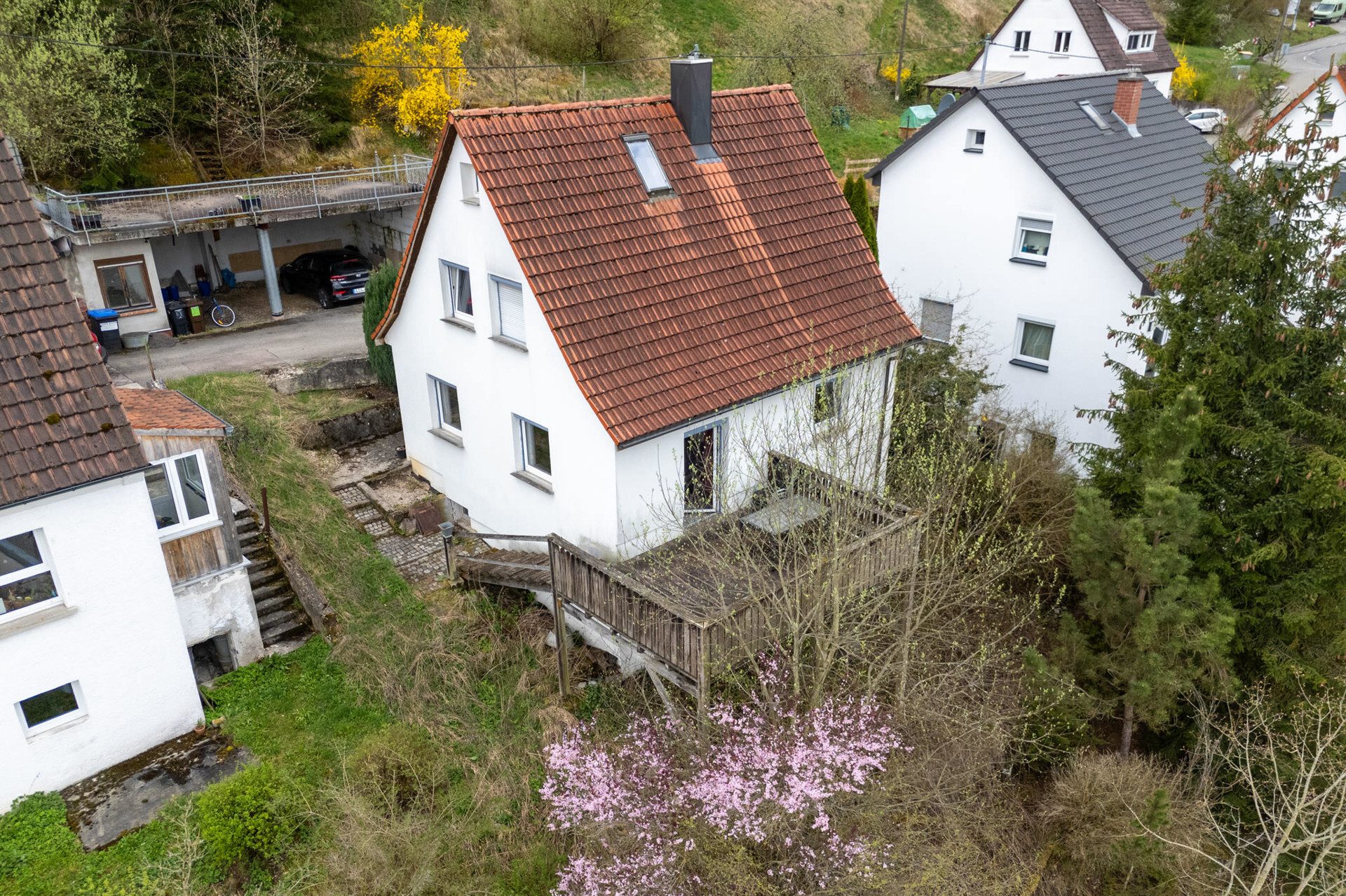Immobilienangebot - Blaubeuren - Alle - Für die kleine Familie oder nur zu zweit - 
Renoviert und zum Einzug bereit