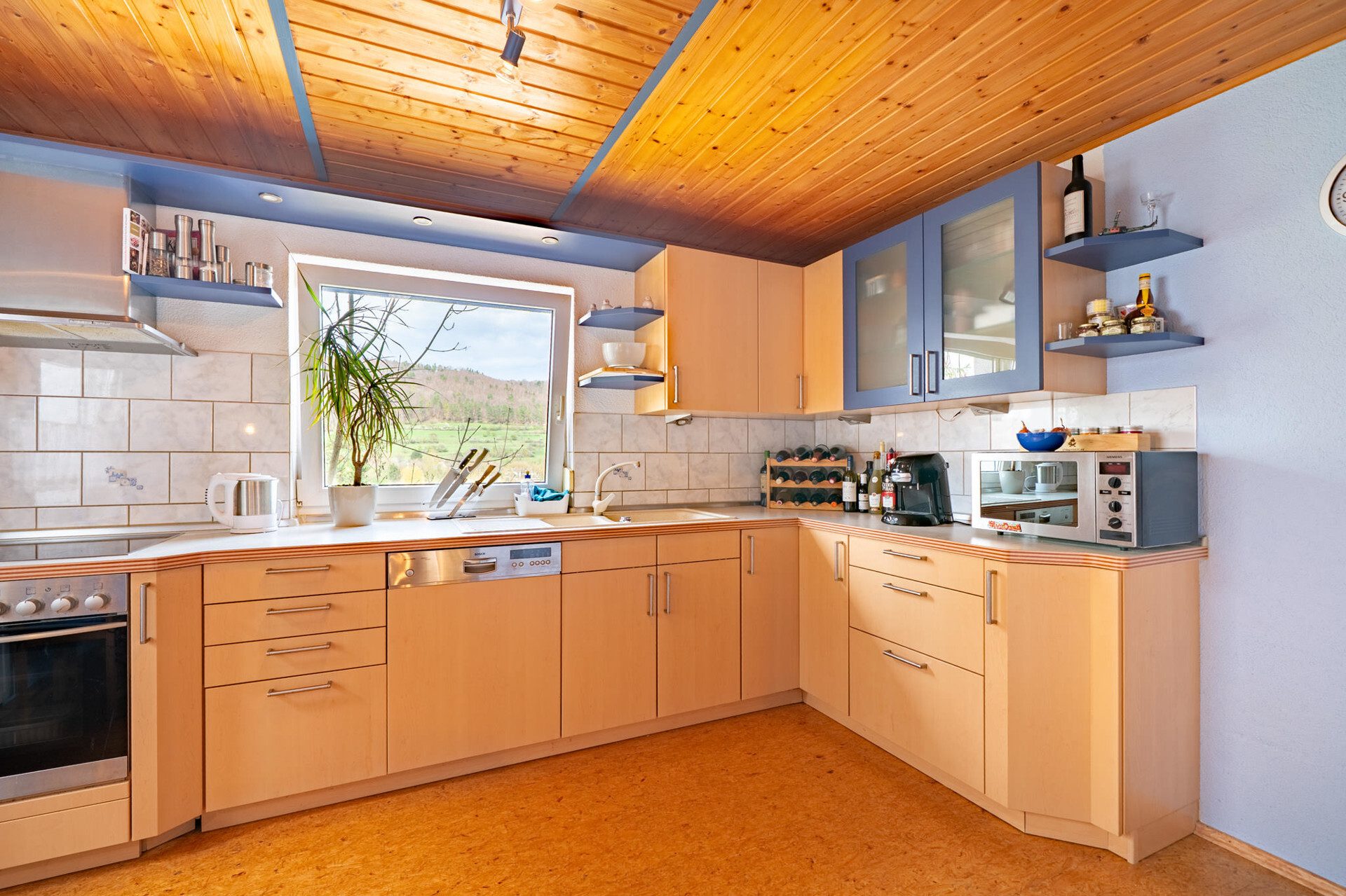 Immobilienangebot - Blaubeuren - Alle - Für die kleine Familie oder nur zu zweit - 
Renoviert und zum Einzug bereit