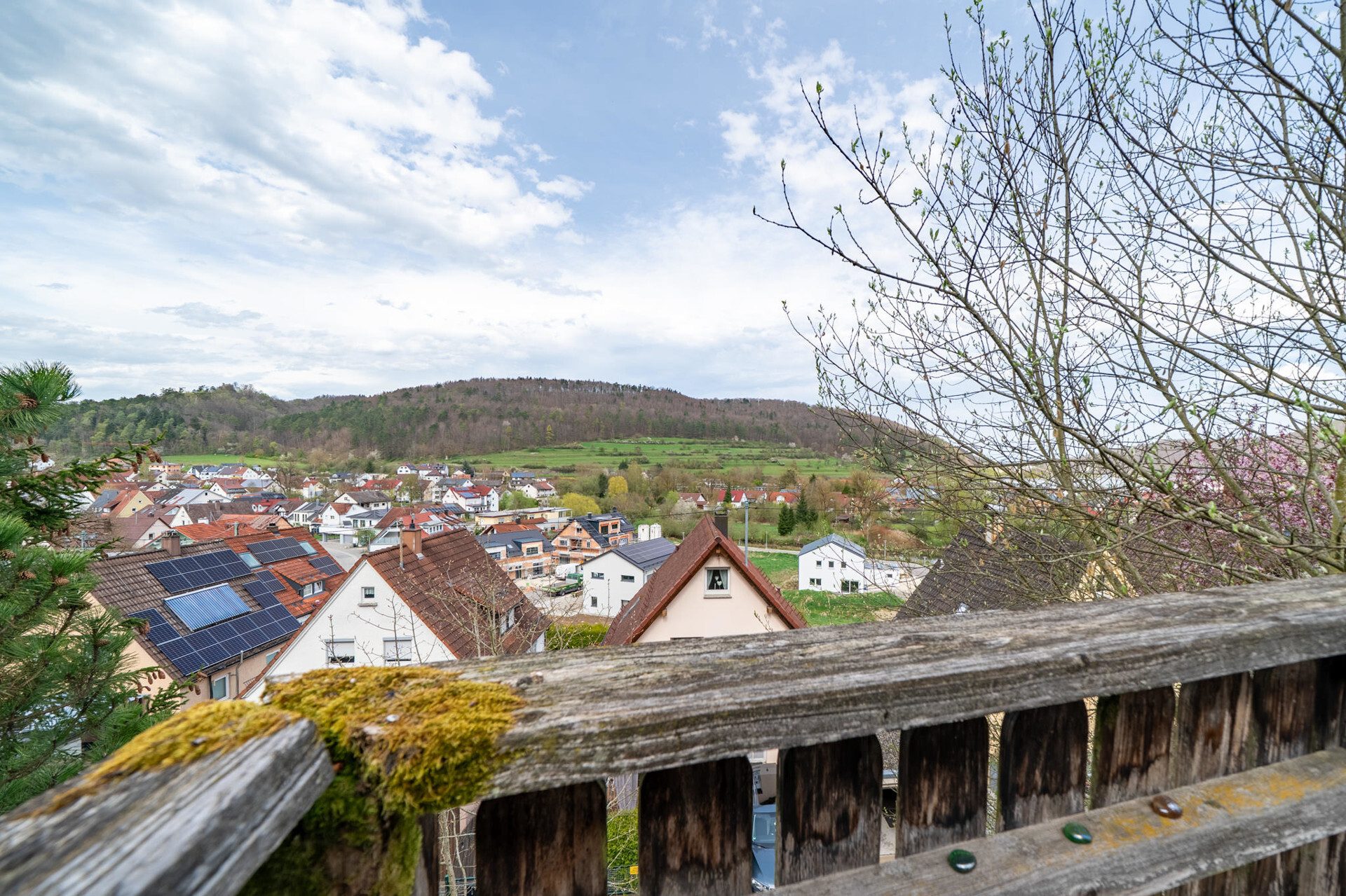 Immobilienangebot - Blaubeuren - Alle - Für die kleine Familie oder nur zu zweit - 
Renoviert und zum Einzug bereit