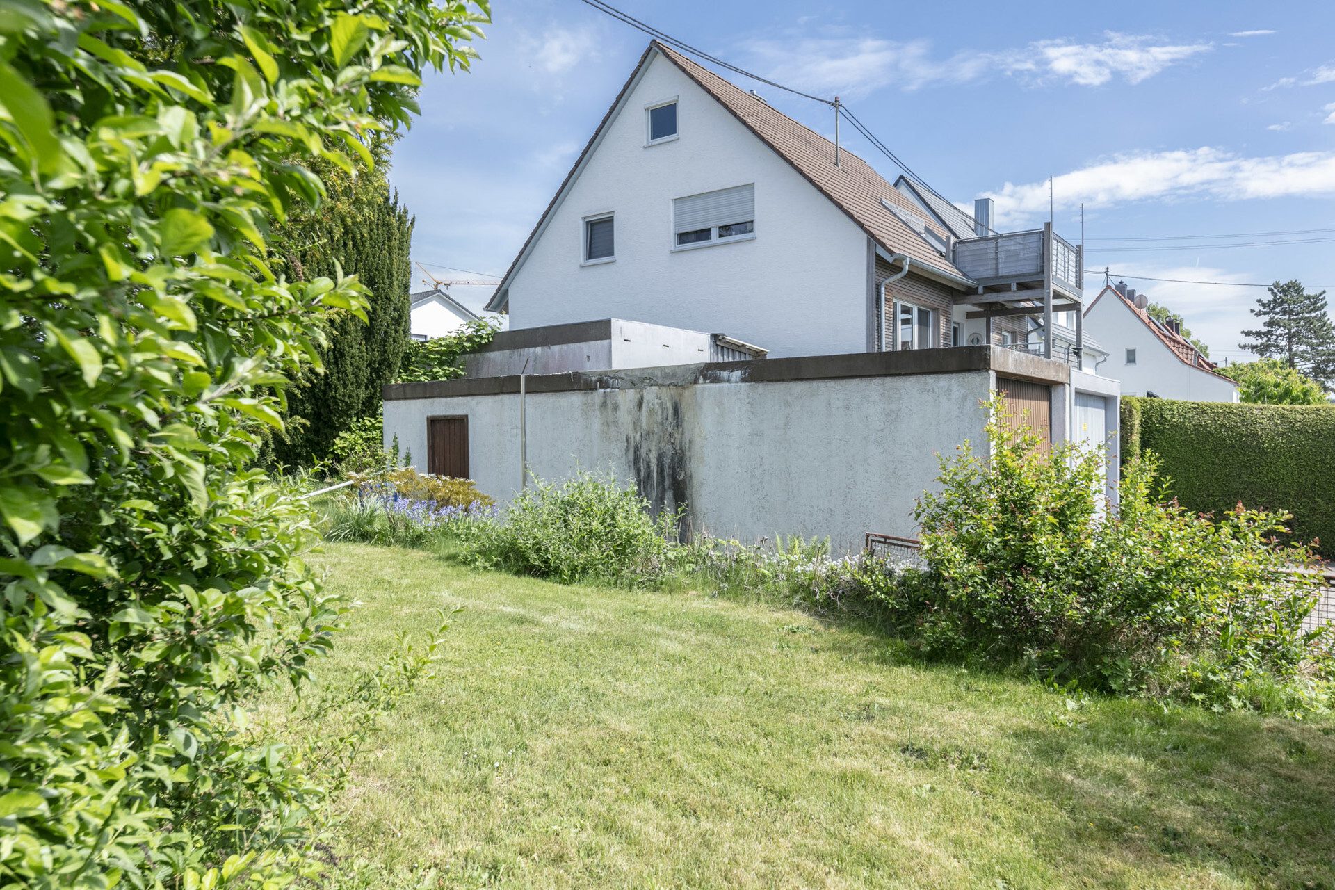 Immobilienangebot - Pfaffenhofen - Alle - Charmantes Haus mit großem Garten -
ideal für Handwerker mit Ideen
