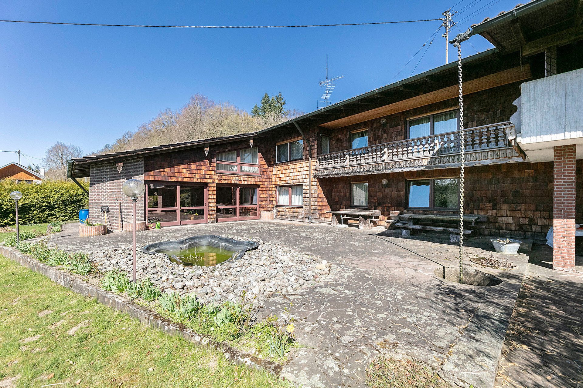 Immobilienangebot - Weißenhorn-Biberachzell - Alle - Viel Platz für Familie & Generationen – 480 m² Wohnfläche & 5.984 m² Grund