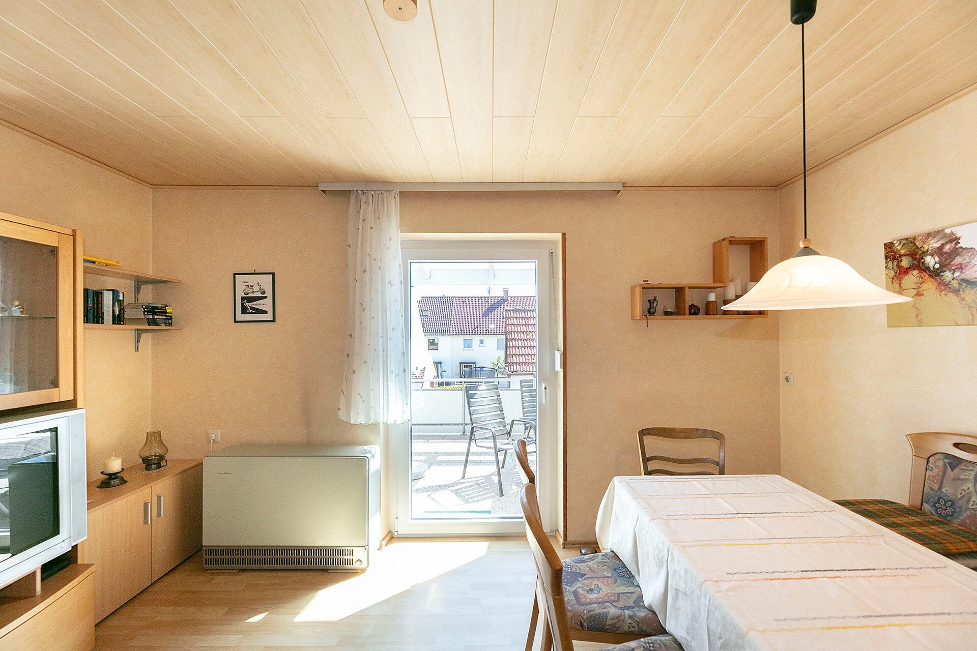 Immobilienangebot - Ulm / Einsingen - Alle - - Viel Raum für Leben - DHH mit zwei Wohneinheiten