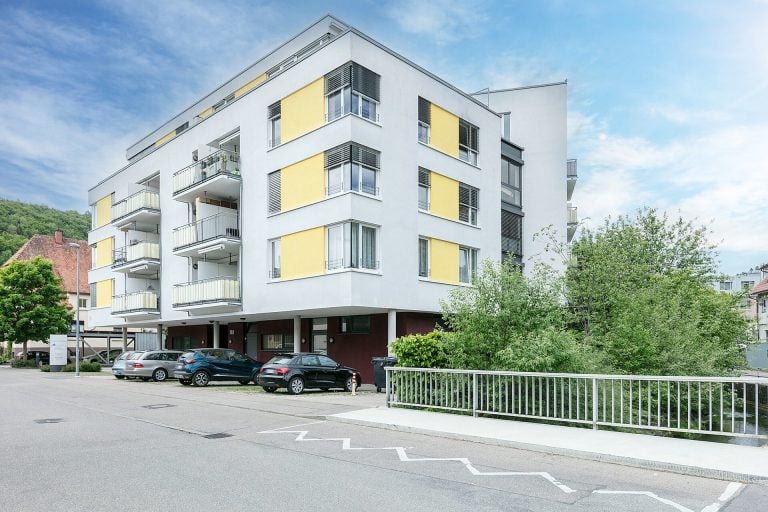 Immobilienangebot - Blaubeuren - Alle - Betreutes Wohnen mit Komfort –  Helle 2-Zimmer-Wohnung mit zwei Balkonen