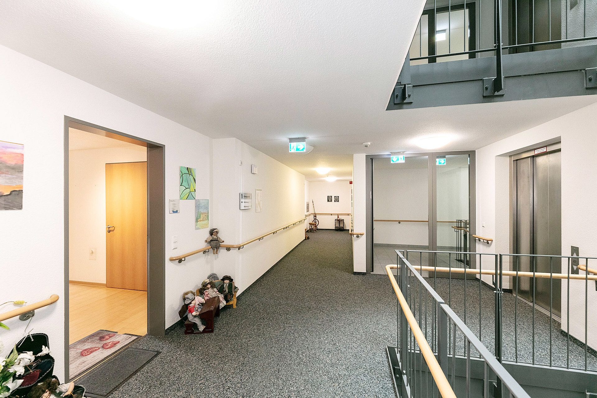 Immobilienangebot - Blaubeuren - Alle - Betreutes Wohnen mit Komfort –  Helle 2-Zimmer-Wohnung mit zwei Balkonen