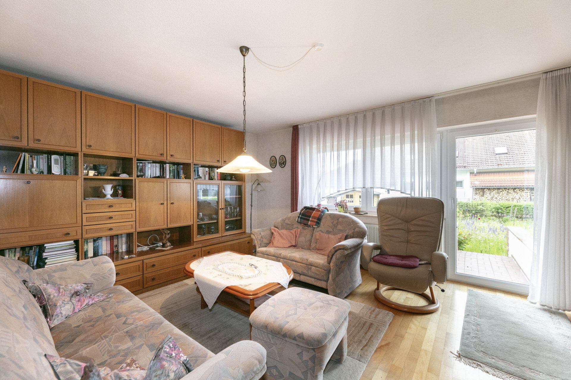 Immobilienangebot - Erbach - Alle - Gemütlichkeit und viel Charme - 
Doppelhaushälfte mit sonnigem Grundstück