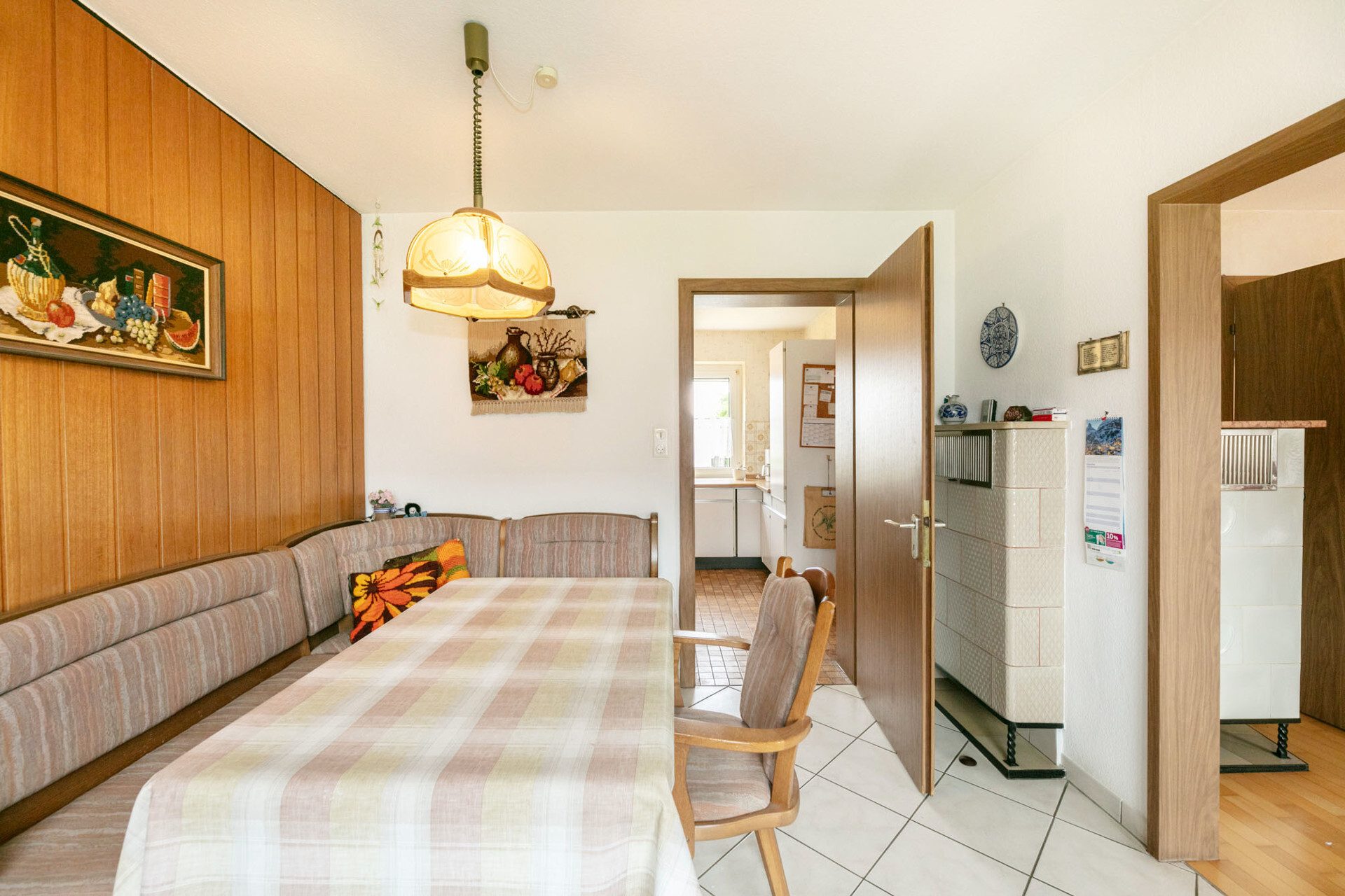 Immobilienangebot - Erbach - Alle - Gemütlichkeit und viel Charme - 
Doppelhaushälfte mit sonnigem Grundstück