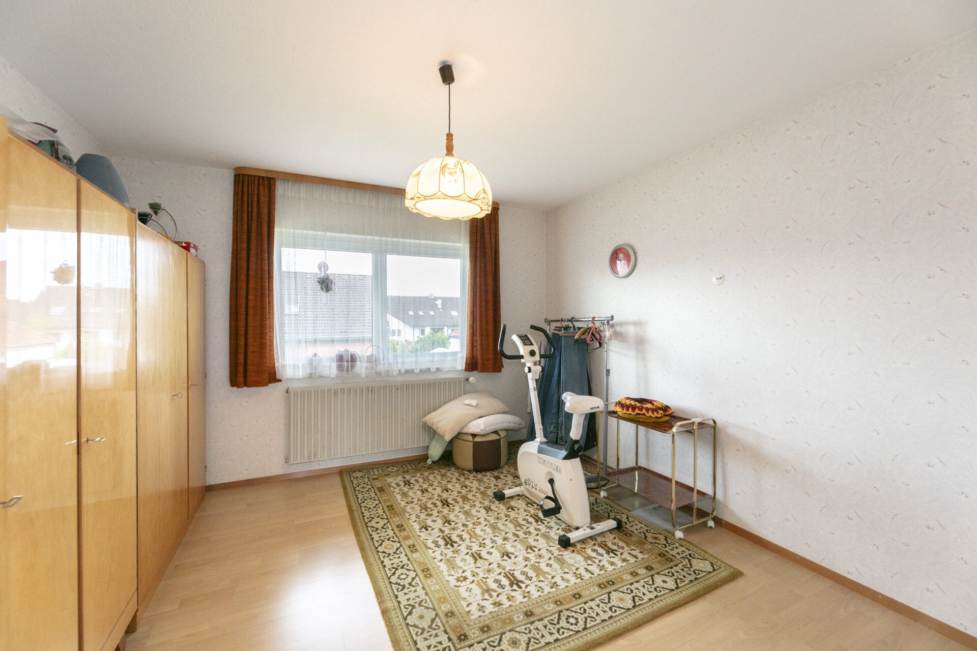 Immobilienangebot - Erbach - Alle - Gemütlichkeit und viel Charme - 
Doppelhaushälfte mit sonnigem Grundstück