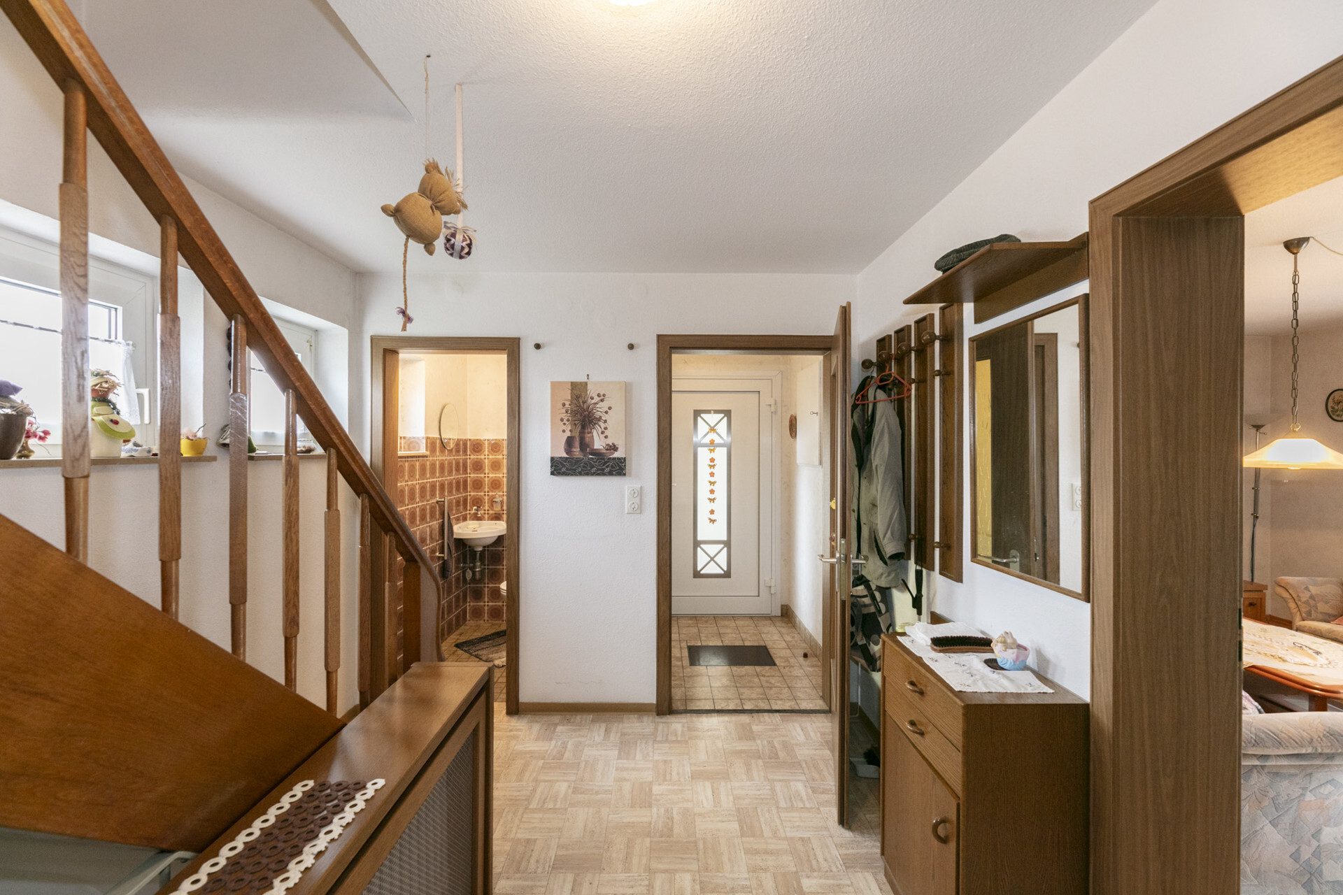 Immobilienangebot - Erbach - Alle - Gemütlichkeit und viel Charme - 
Doppelhaushälfte mit sonnigem Grundstück