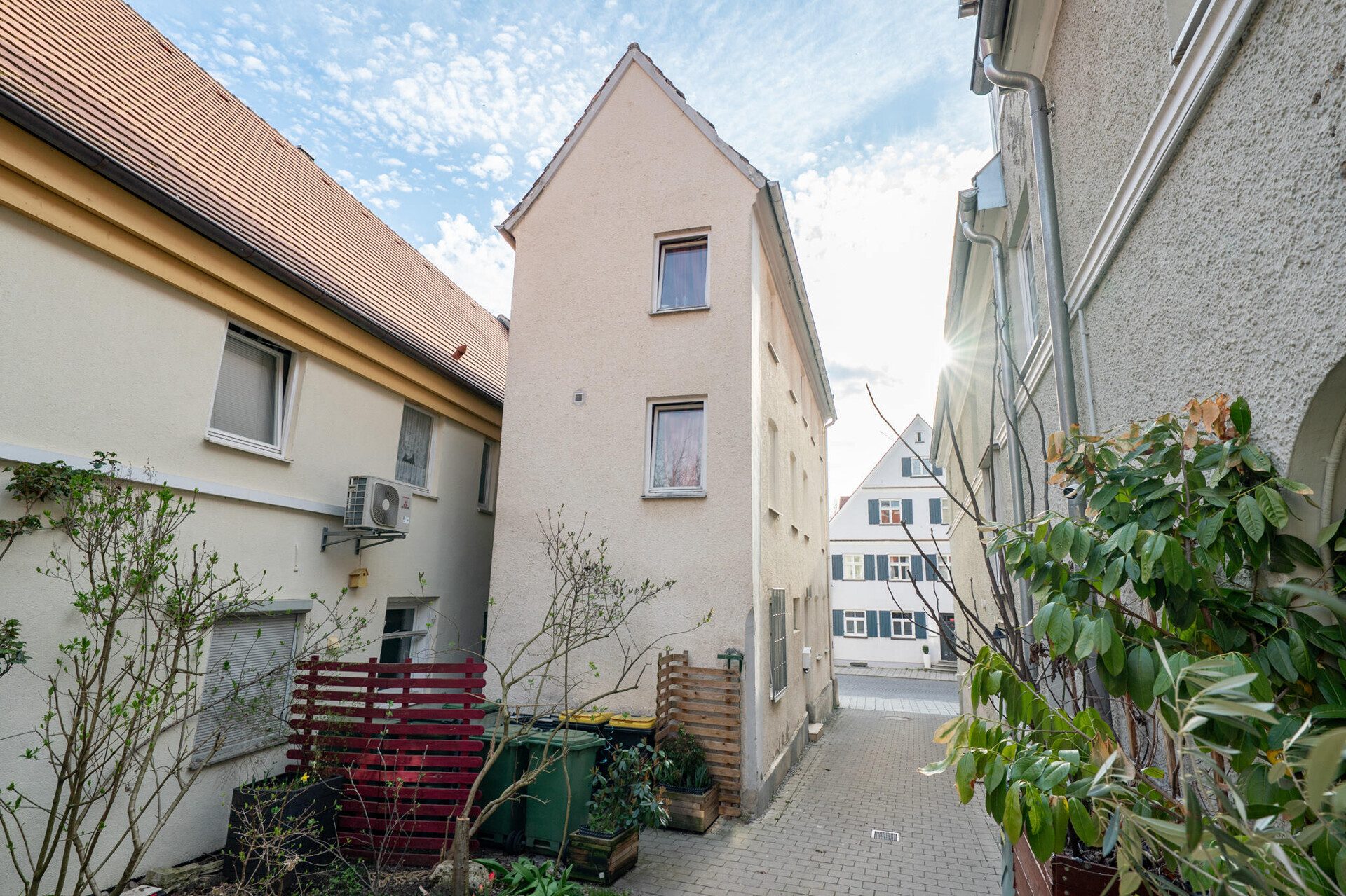 Immobilienangebot - Weißenhorn - Alle - Altstadtflair mit Potenzial I denkmalgeschütztes Stadthaus