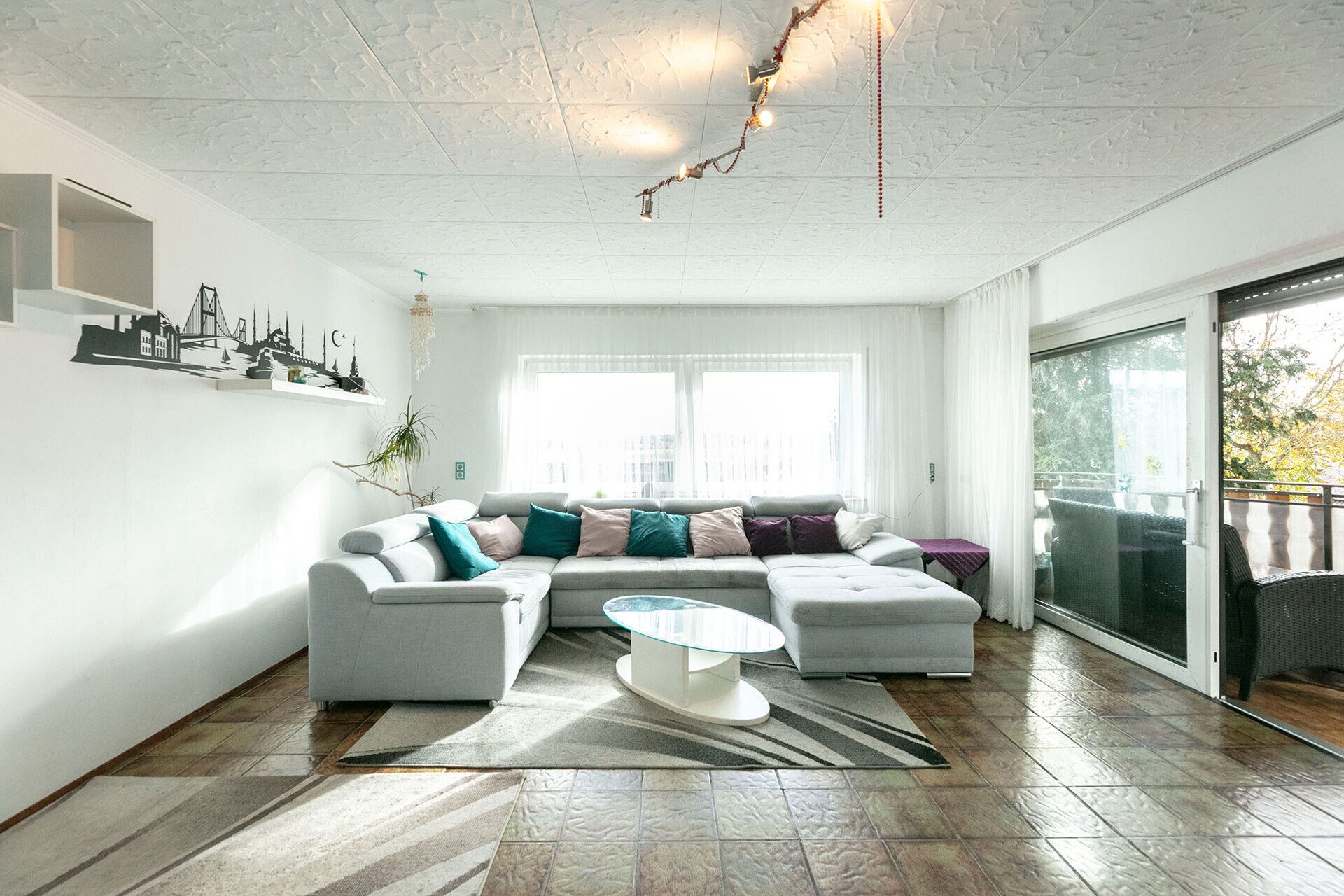 Immobilienangebot - Erbach - Alle - Das Zuhause für die ganze Familie
Ihre Ideen haben hier viel Platz!