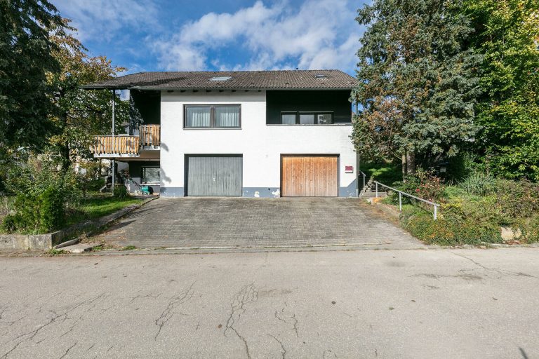 Immobilienangebot - Erbach - Alle - Großzügiges Wohnen für die ganze Familie
Viel Raum und viele Möglichkeiten!