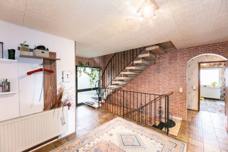 Immobilienangebot - Erbach - Alle - Für Handwerker & Visionäre - 
viel Platz für Ihre Wohnträume!