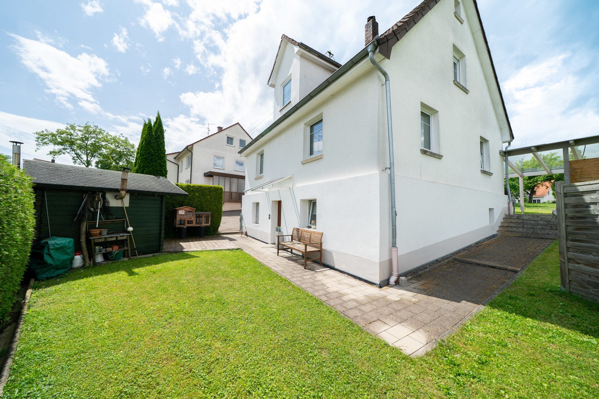 Immobilienangebot - Ulm / Ermingen - Alle - Familienidyll mit Platz, Komfort und gemütlicher Ausstattung