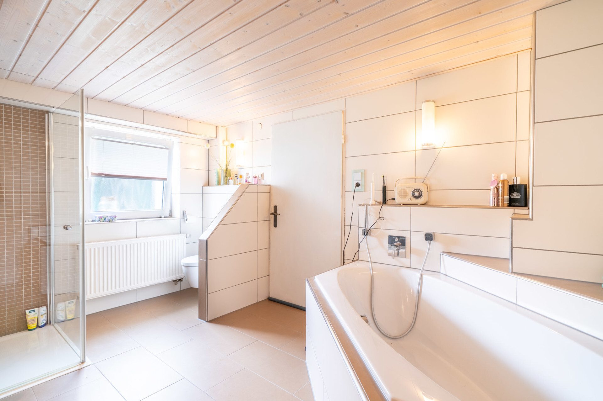 Immobilienangebot - Ulm / Ermingen - Alle - Familienidyll mit Platz, Komfort und gemütlicher Ausstattung