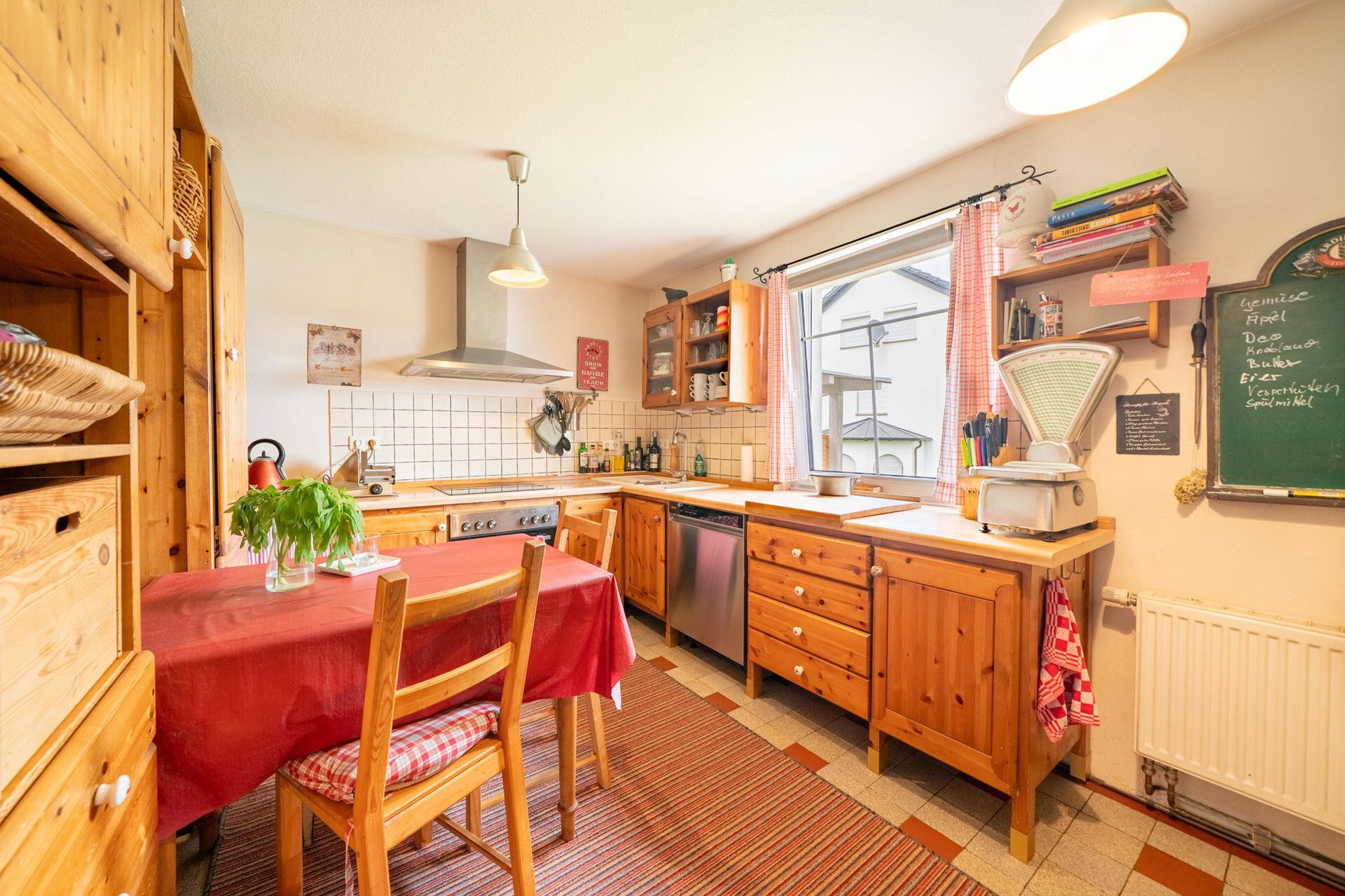 Immobilienangebot - Ulm / Ermingen - Alle - Familienidyll mit Platz, Komfort und gemütlicher Ausstattung