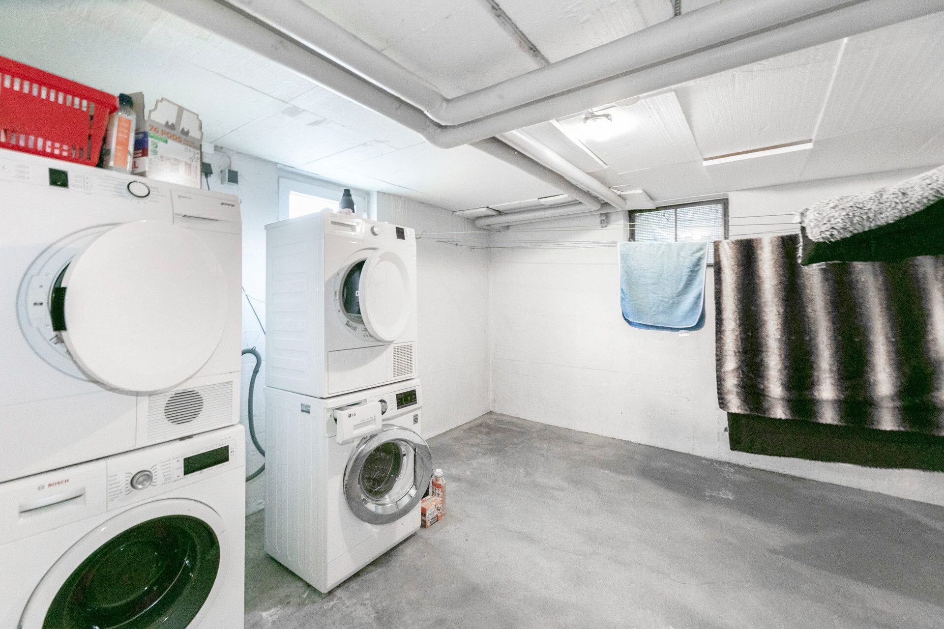 Immobilienangebot - Neu-Ulm - Alle - Große 3,5-Zimmer-Wohnung mit Balkon in gepflegter Anlage – ruhig & zentral in Pfuhl