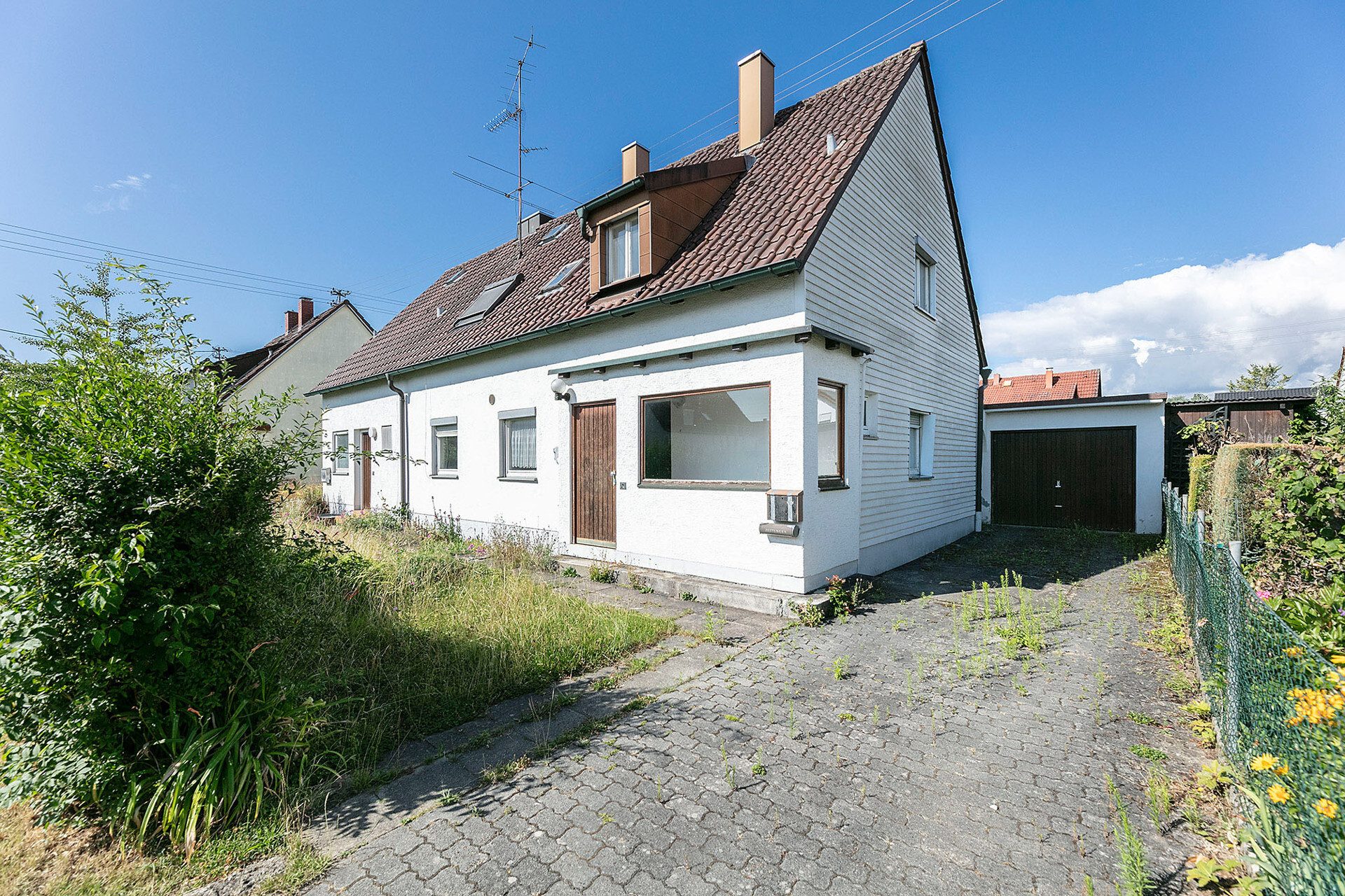 Immobilienangebot - Neu-Ulm / Ludwigsfeld - Alle - Attraktives Baugrundstück mit Bestand – Chance für Bauträger & Investoren