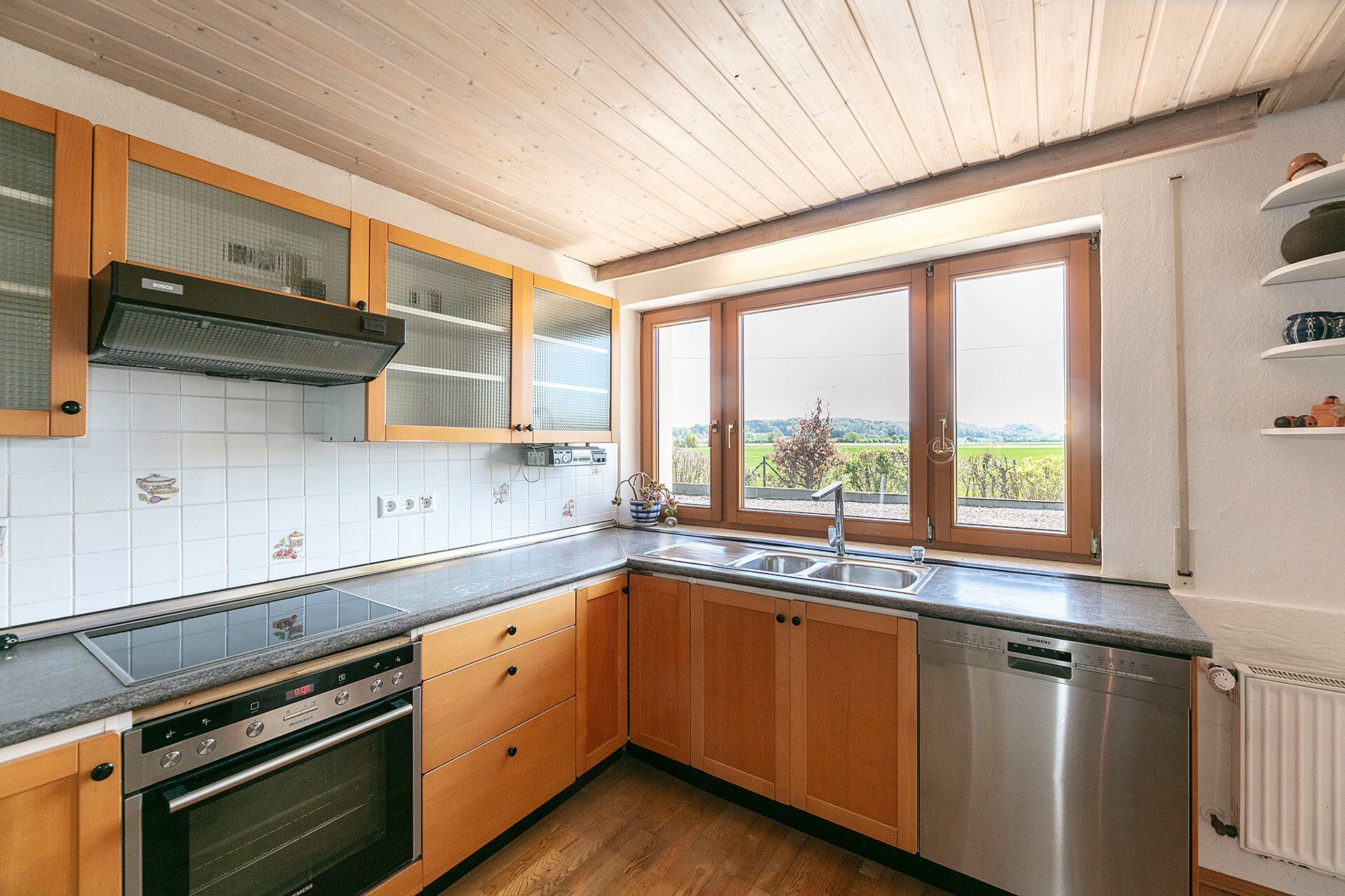 Immobilienangebot - Illertissen - Alle - Raum für Leben, Arbeit & Träume – 
Ihr Familien-& Geschäftssitz am Ortsrand