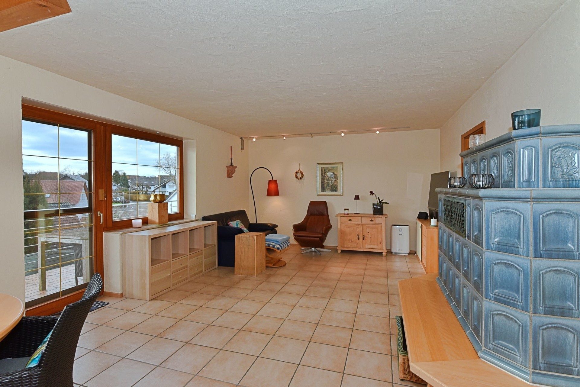 Immobilienangebot - Rammingen - Alle - Einfamilienhaus mit Traumgarten – Ihr grünes Paradies wartet!