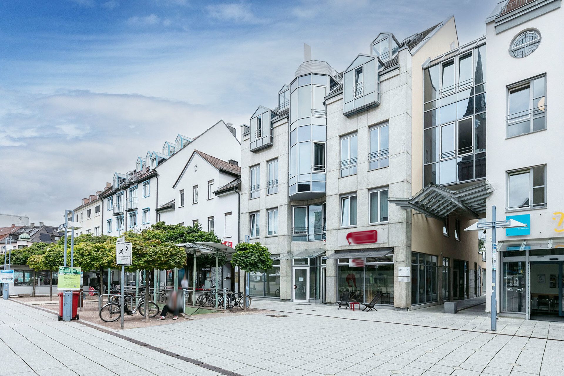 Immobilienangebot - Neu-Ulm - Alle - Schickes Ladengeschäft am Petrusplatz