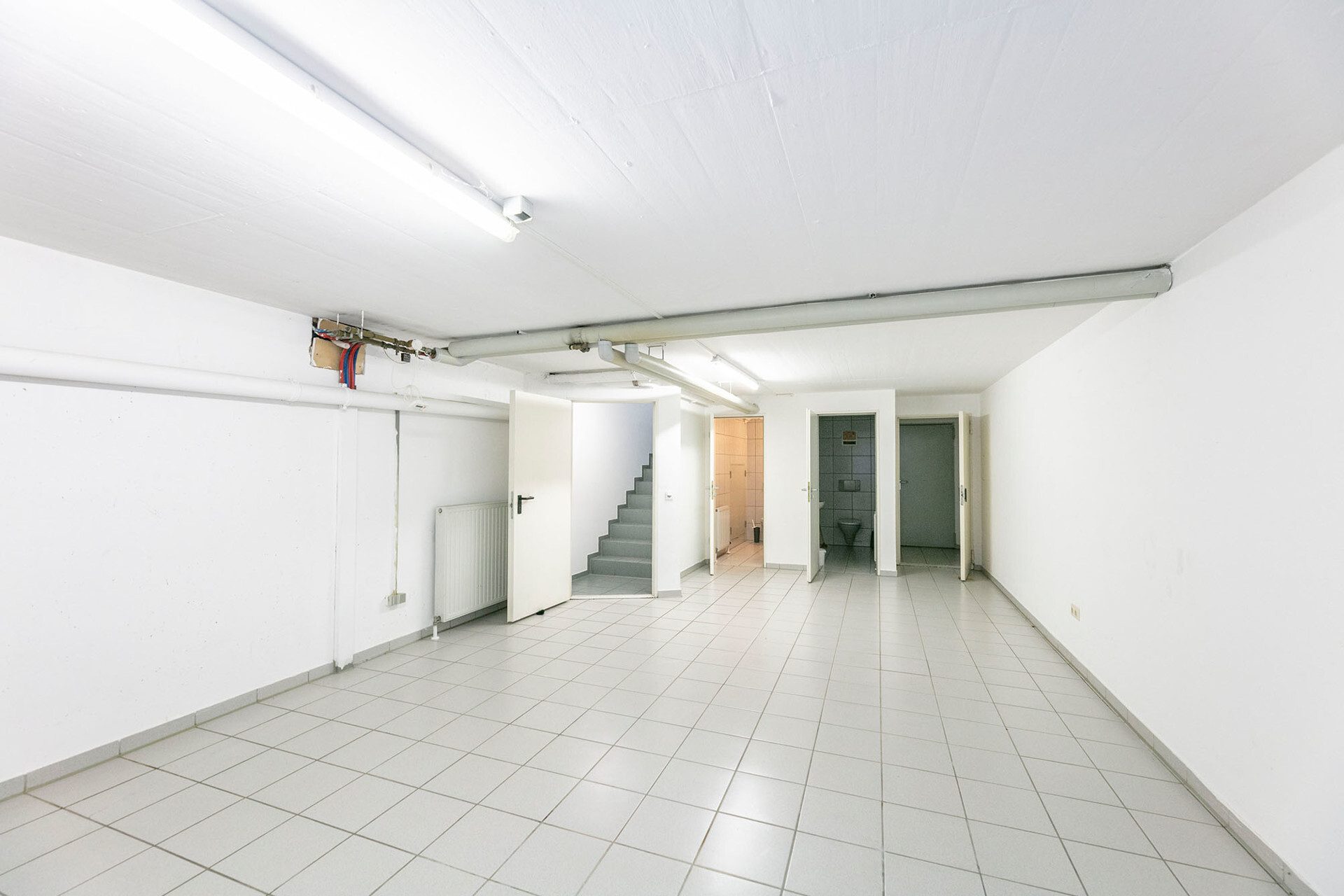 Immobilienangebot - Neu-Ulm - Alle - Schickes Ladengeschäft am Petrusplatz