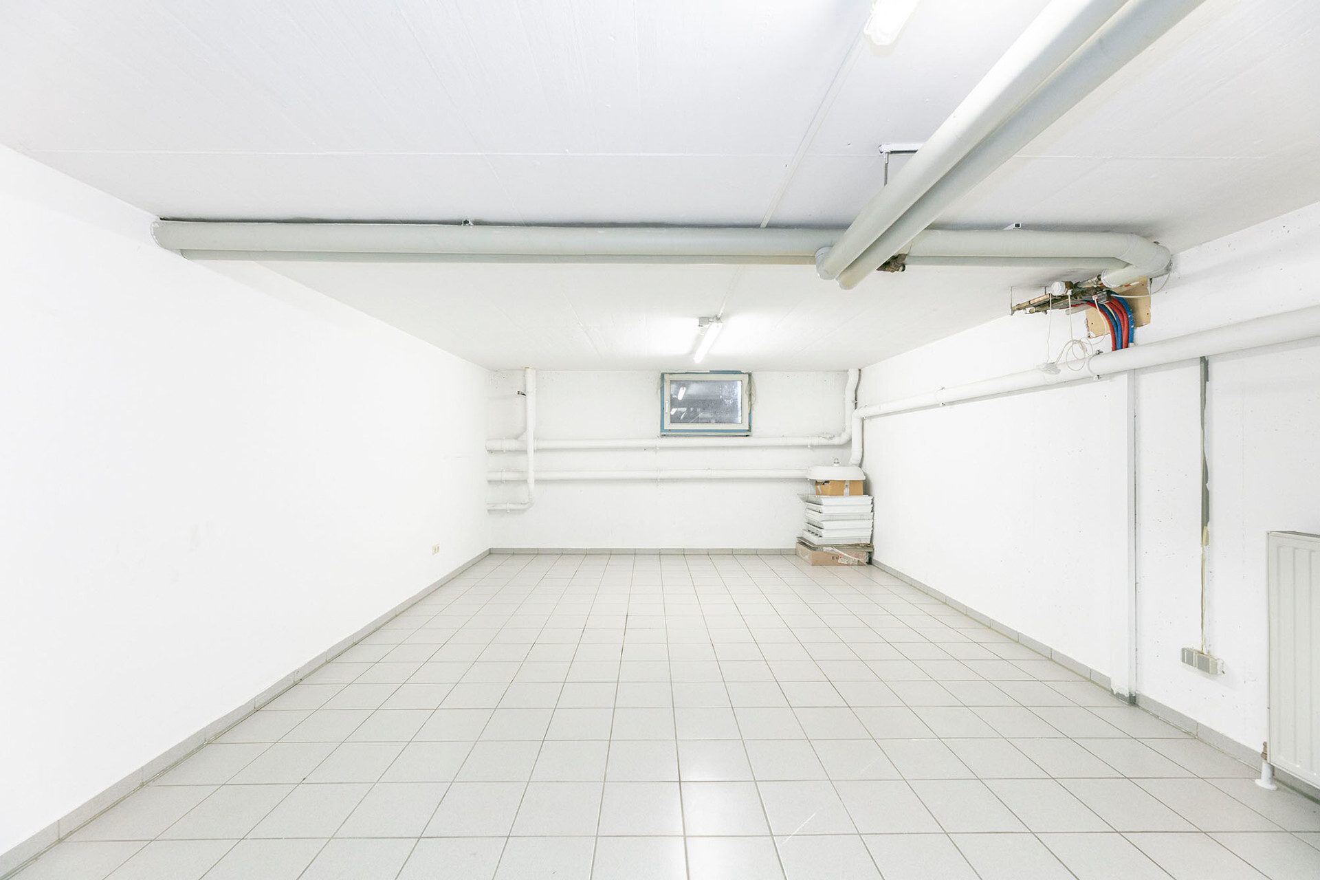 Immobilienangebot - Neu-Ulm - Alle - Schickes Ladengeschäft am Petrusplatz