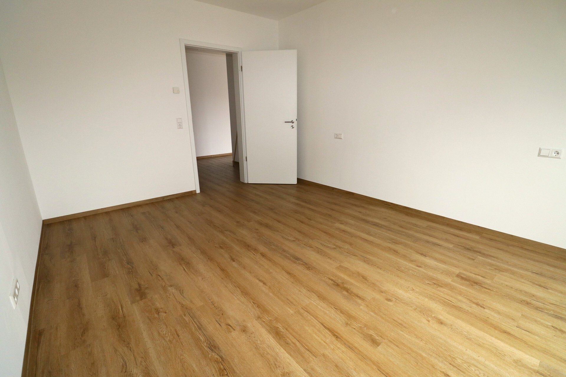 Immobilienangebot - Vöhringen - Alle - Traumwohnung in Vöhringen mit Süd-West-Balkon