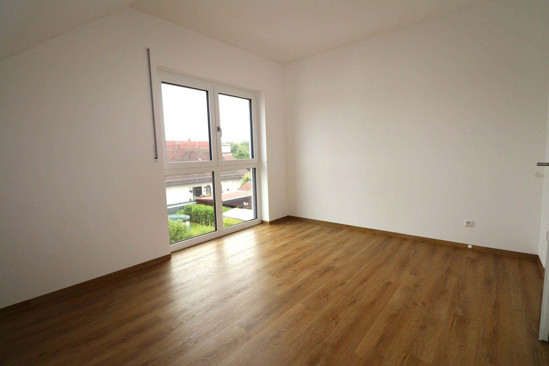 Immobilienangebot - Vöhringen - Alle - Traumwohnung in Vöhringen mit Süd-West-Balkon
