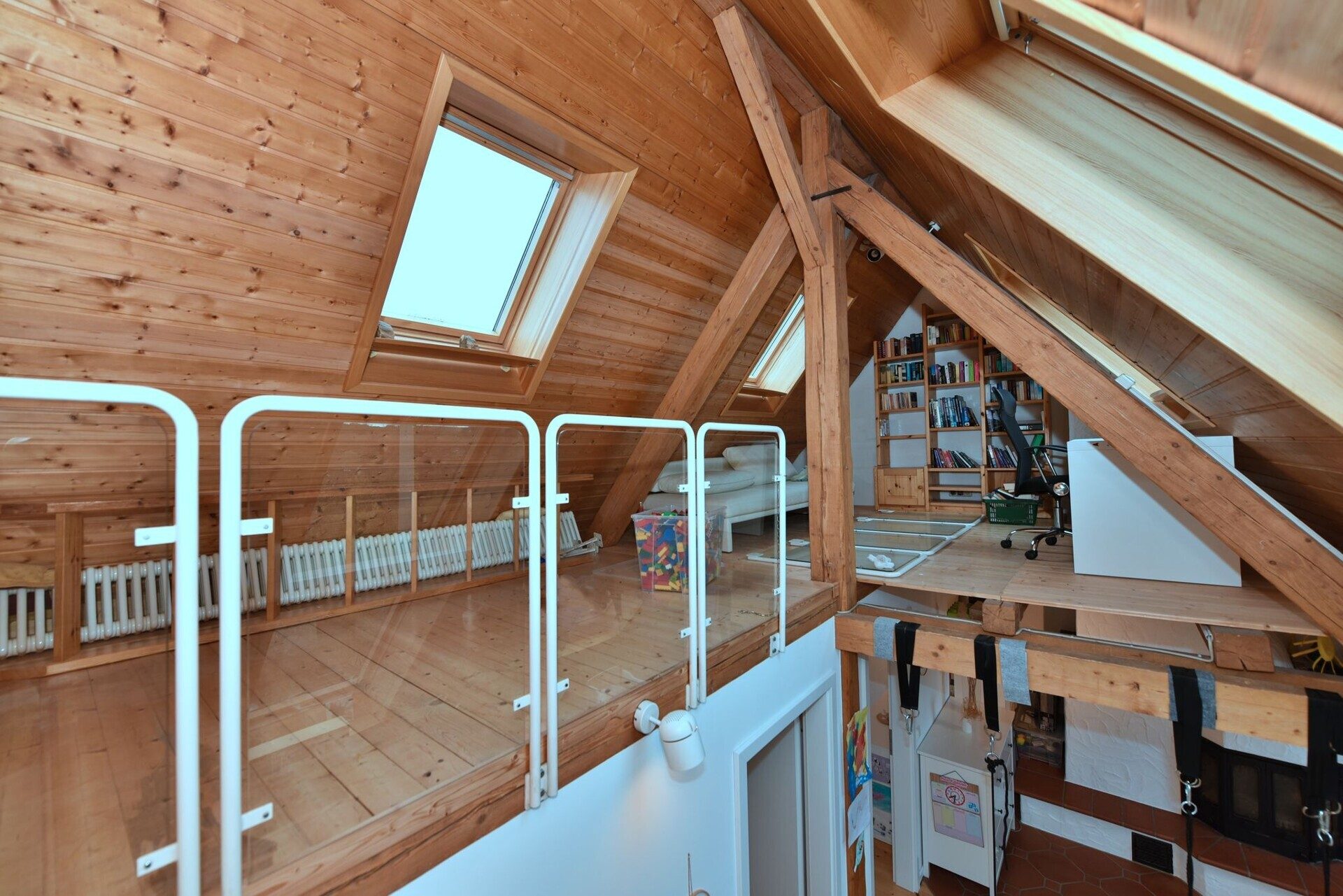 Immobilienangebot - Laichingen / Machtolsheim - Alle - Charmantes Einfamilienhaus top ausgestattet