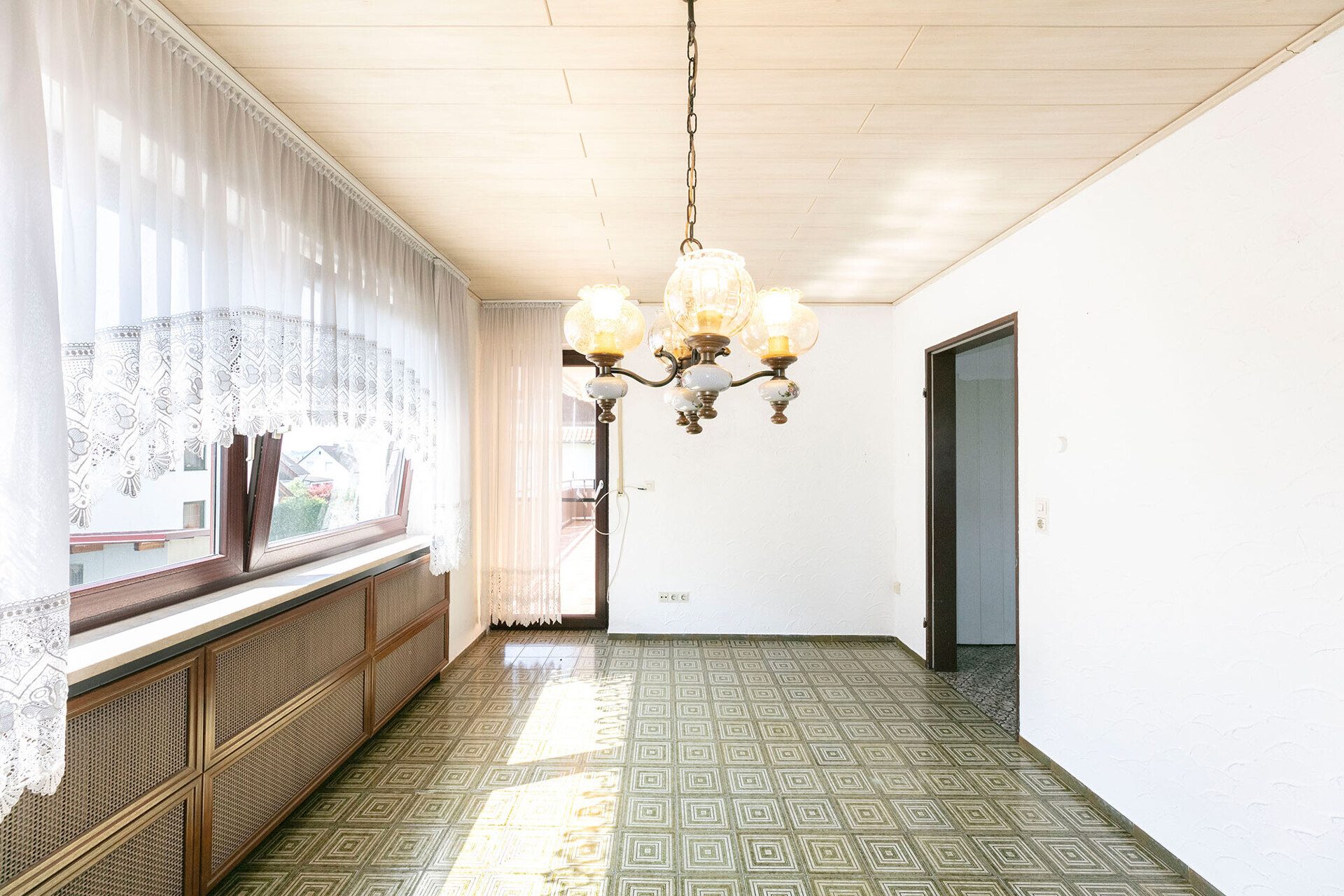 Immobilienangebot - Niederstotzingen - Alle - Viel Raum zum Leben und Wohlfühlen – Einfamilienhaus für die ganze Familie