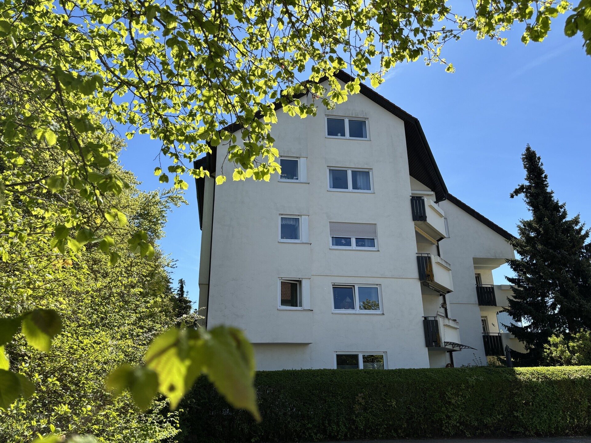 Immobilienangebot - Ulm / Böfingen - Alle - sofort verfügbar: helle Maisonette mit Balkon, Aufzug & Weitsicht