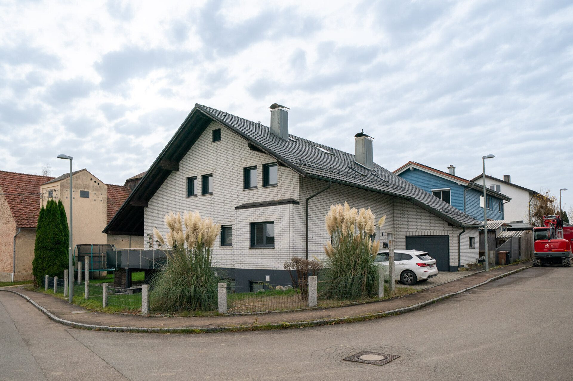 Immobilienangebot - Ulm / Eggingen - Alle - Privat, modern, großzügig – 4-Zi.-Souterrain-Wohnung mit eigenem Stellplatz