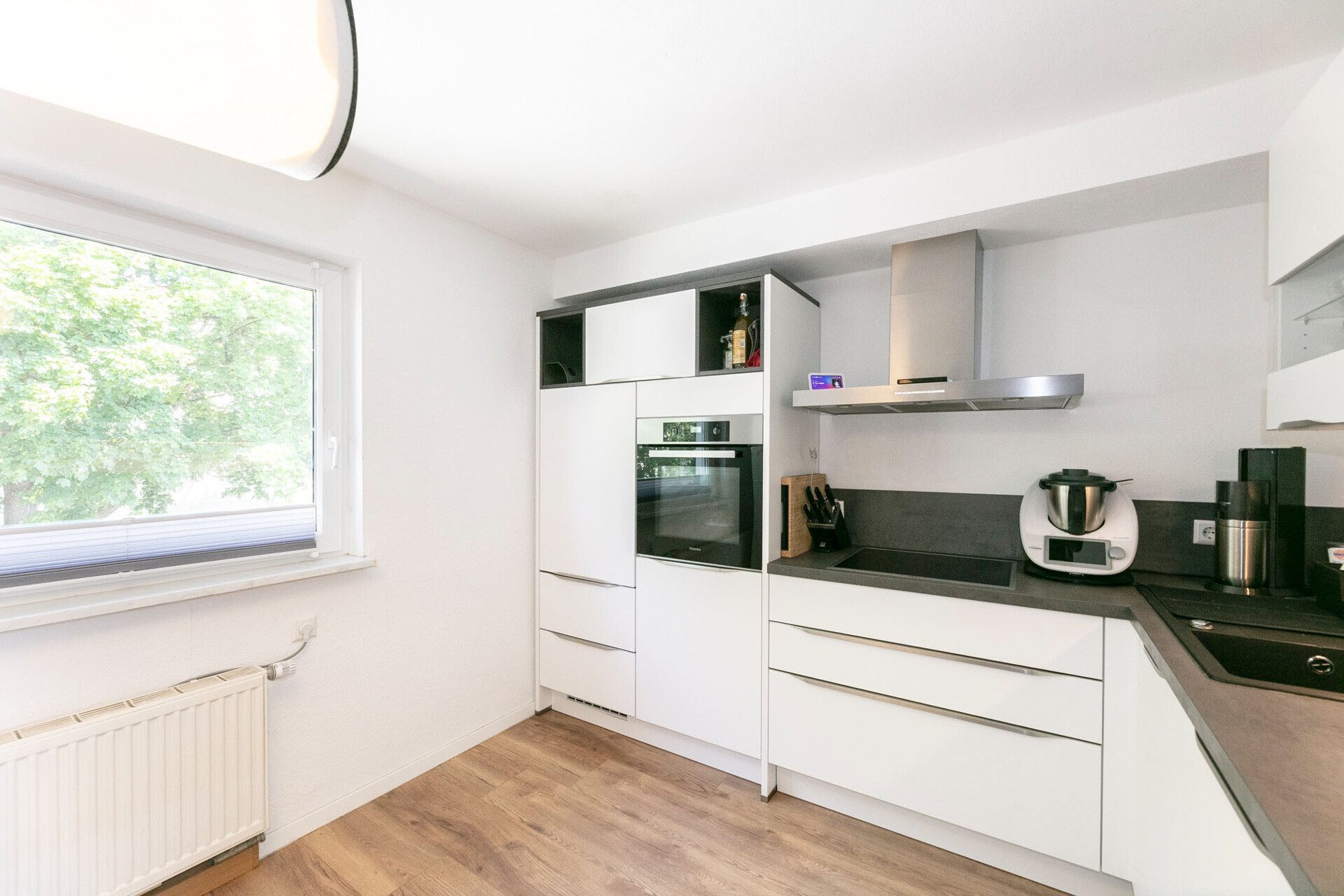 Immobilienangebot - Ulm / Wiblingen - Alle - Modernisiertes Reihenmittelhaus mit zwei WE und ausgebautem Dachgeschoss