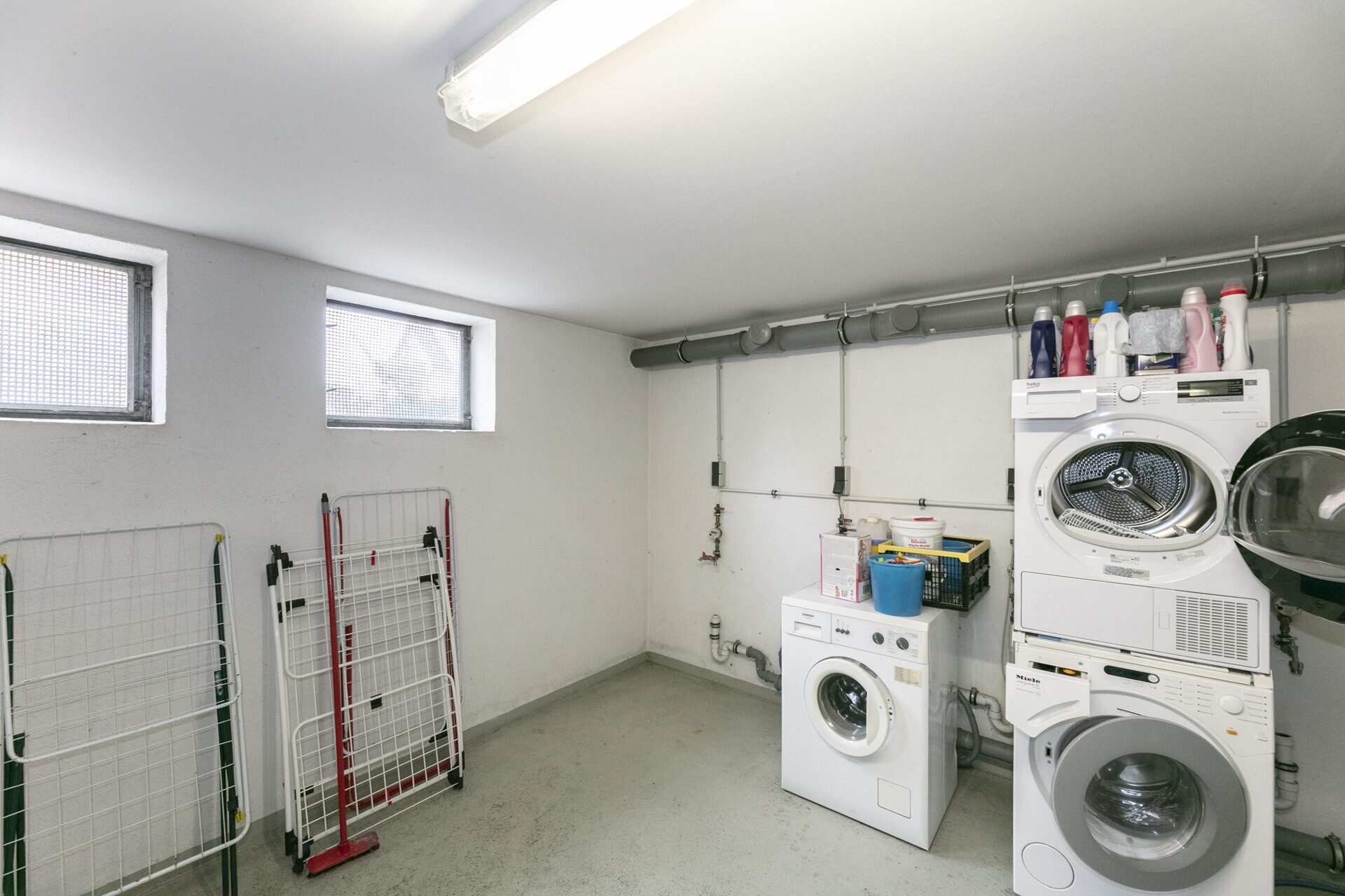 Immobilienangebot - Neu-Ulm/Burlafingen - Alle - Helle 3-Zimmer-Wohnung im Erdgeschoss mit Balkon und direktem Gartenzugang