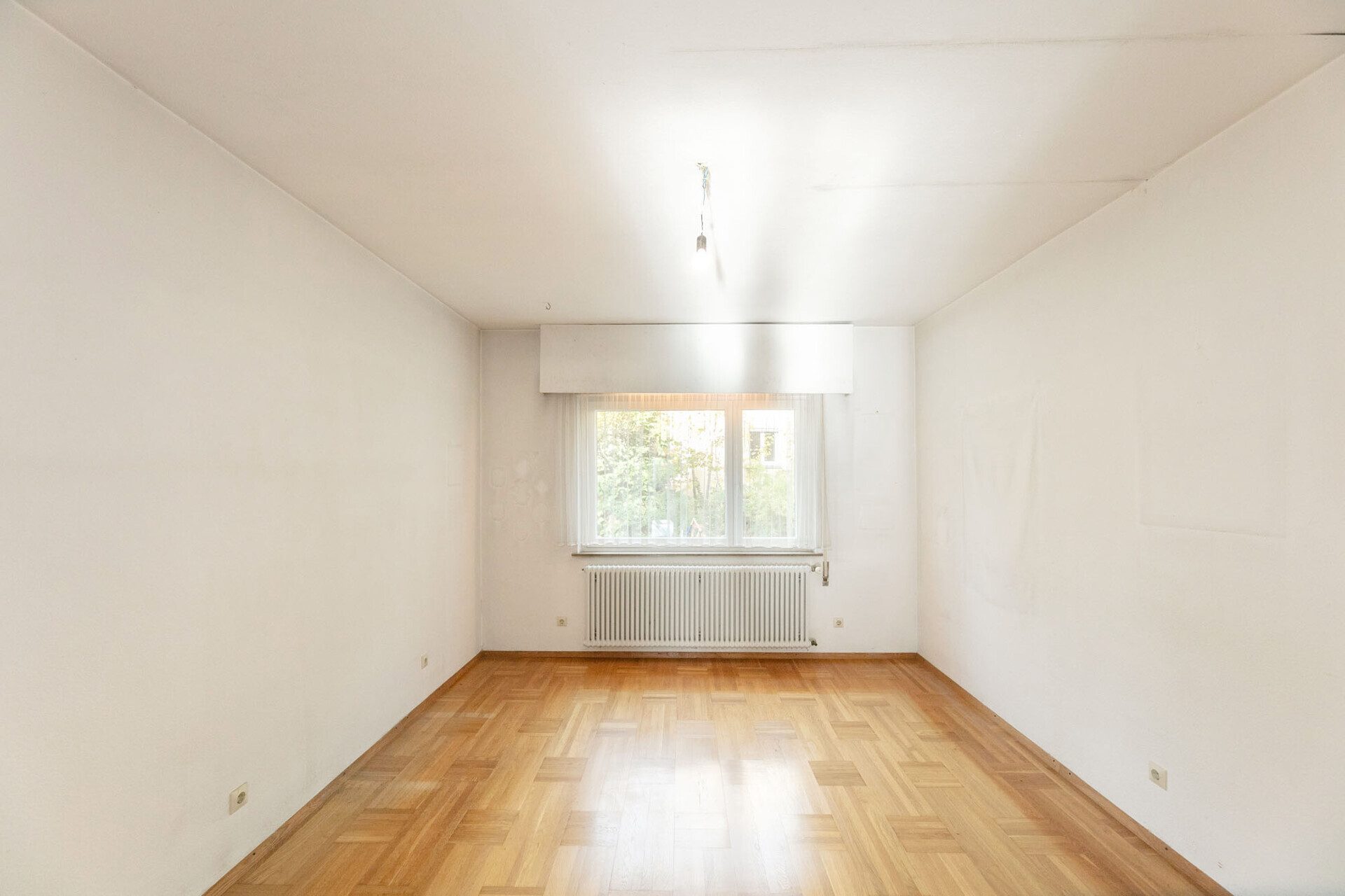 Immobilienangebot - Blaustein / Herrlingen - Alle - Schmuckstück mit viel Platz und großem Grundstück