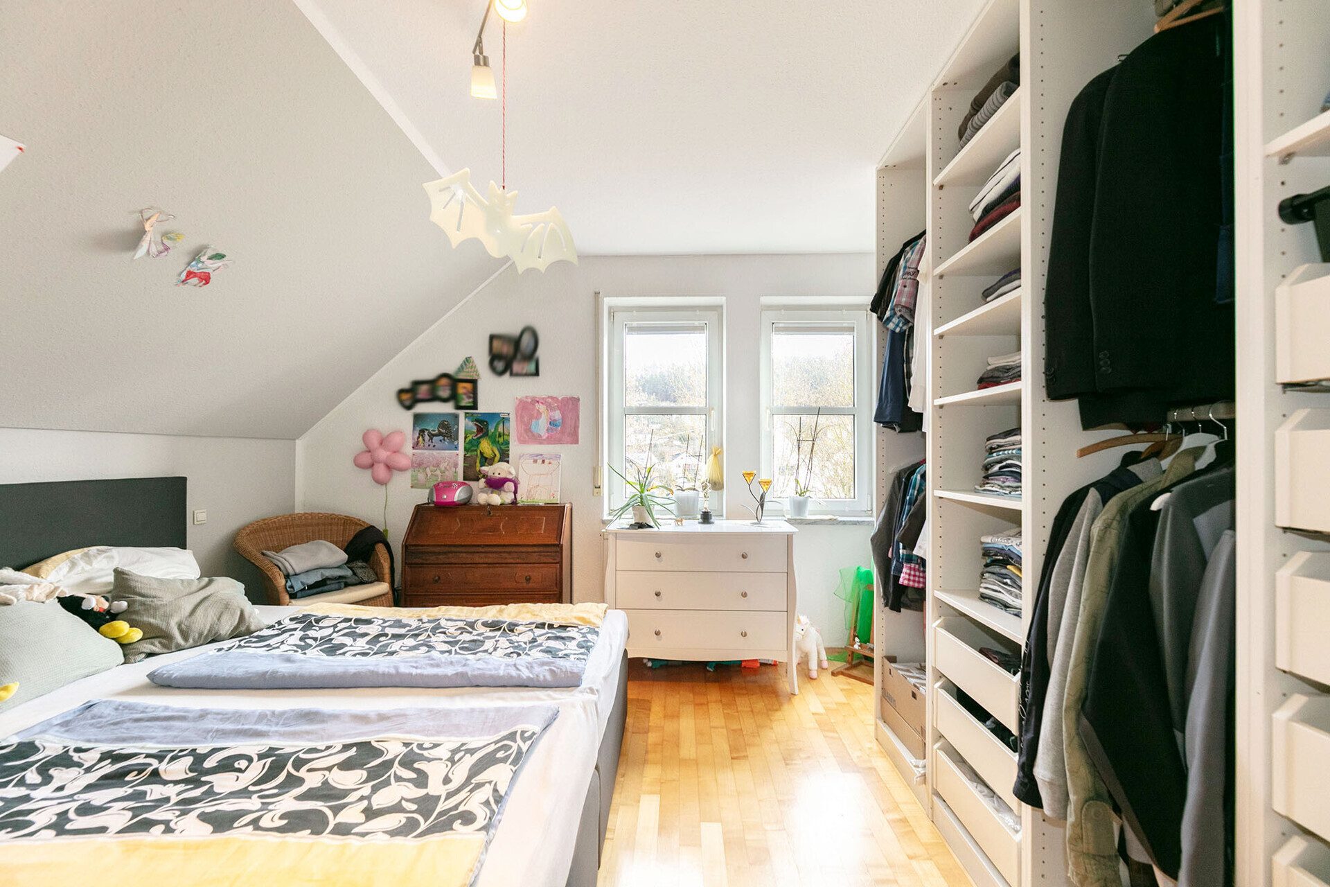 Immobilienangebot - Blaustein/Herrlingen - Alle - Dachgeschosswohnung mit Charme - einziehen und wohlfühlen
