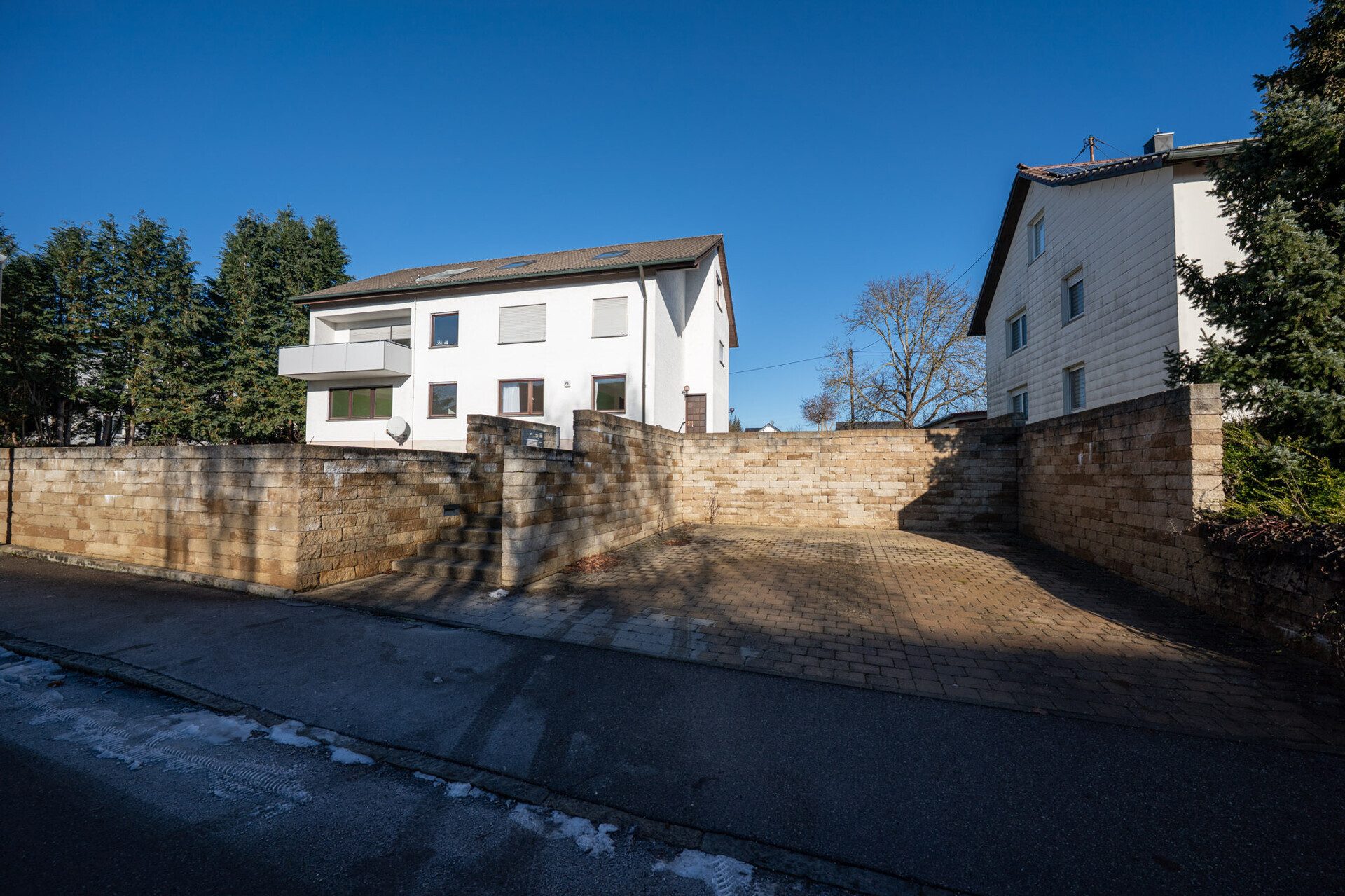 Immobilienangebot - Dornstadt - Alle - Gemütliches Wohnen mit Garten – 2-Zimmer-Souterrainwohnung