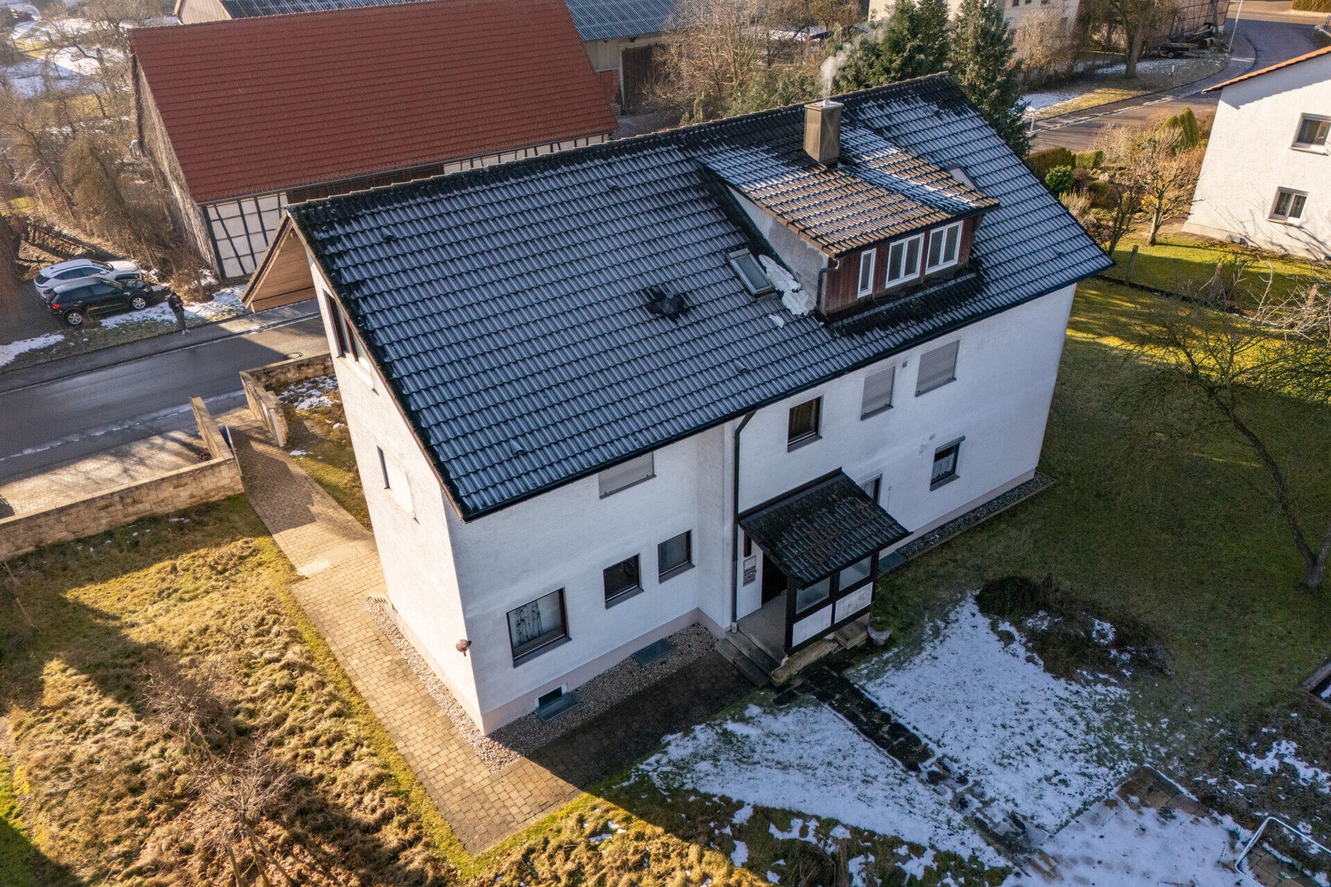 Immobilienangebot - Dornstadt / Tomerdingen - Alle - Traumhafte Dachgeschosswohnung mit Dachterrasse & eigenem Garten